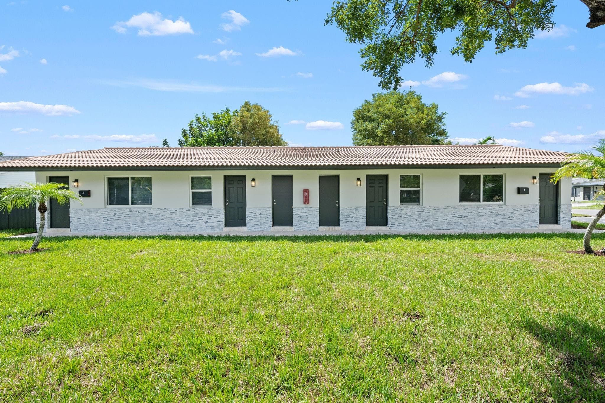 832 NE 12th Avenue 1, Pompano Beach, FL 33060 — photo 8 of 8