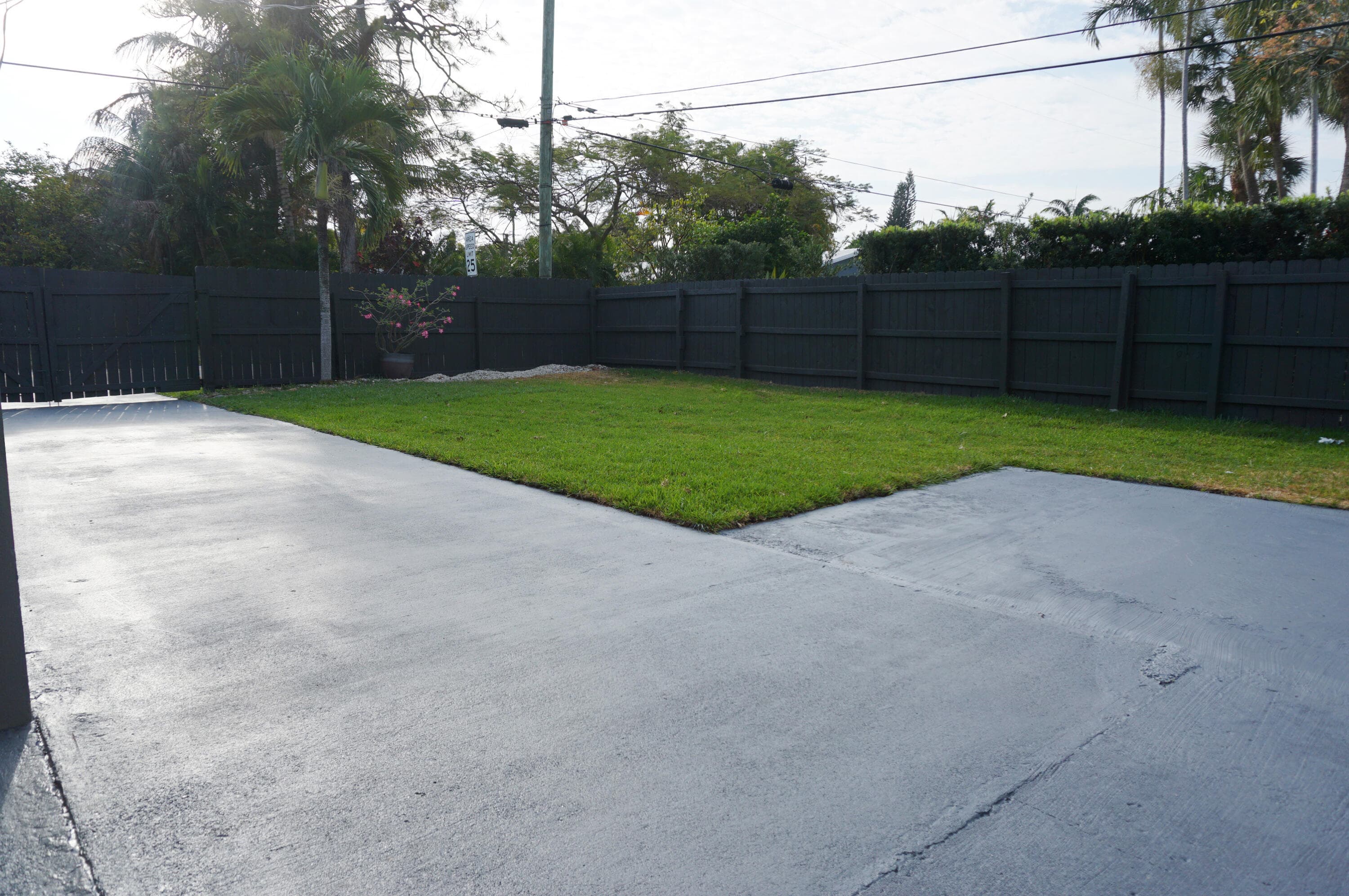 1498 NE 38th Street, Oakland Park, FL 33334 — photo 2 of 16
