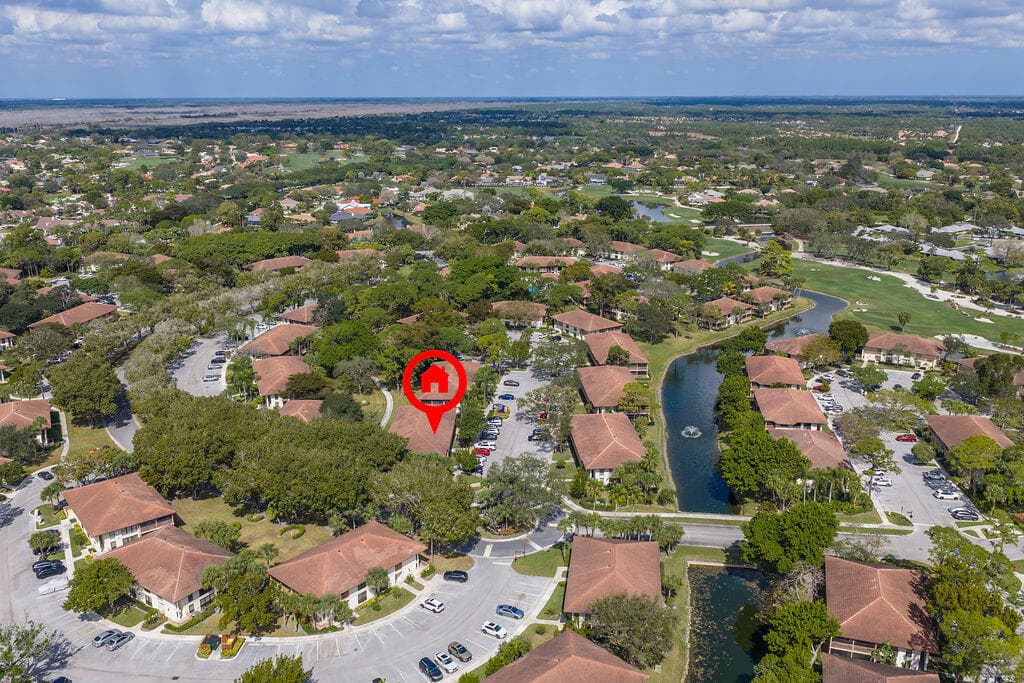 505 Brackenwood Place, Palm Beach Gardens, FL 33418 — photo 33 of 40