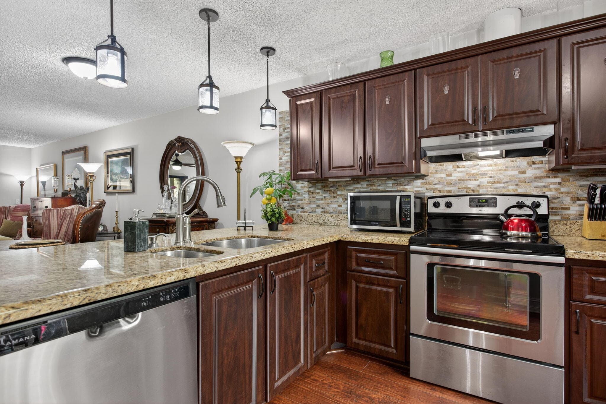 2122 NE 44th Street, Lighthouse Point, FL 33064 — photo 3 of 38