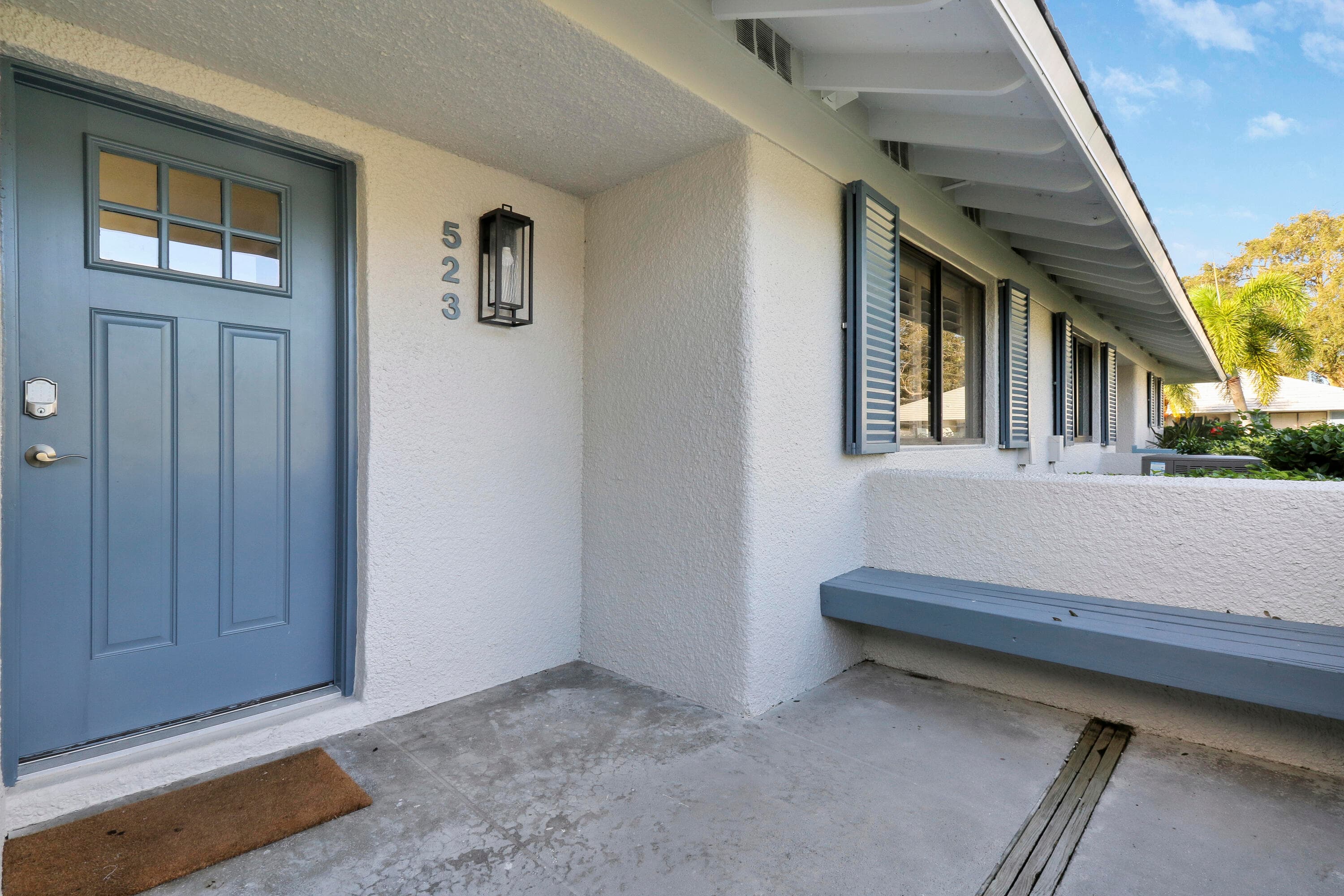 523 Club Drive, Palm Beach Gardens, FL 33418 — photo 8 of 28