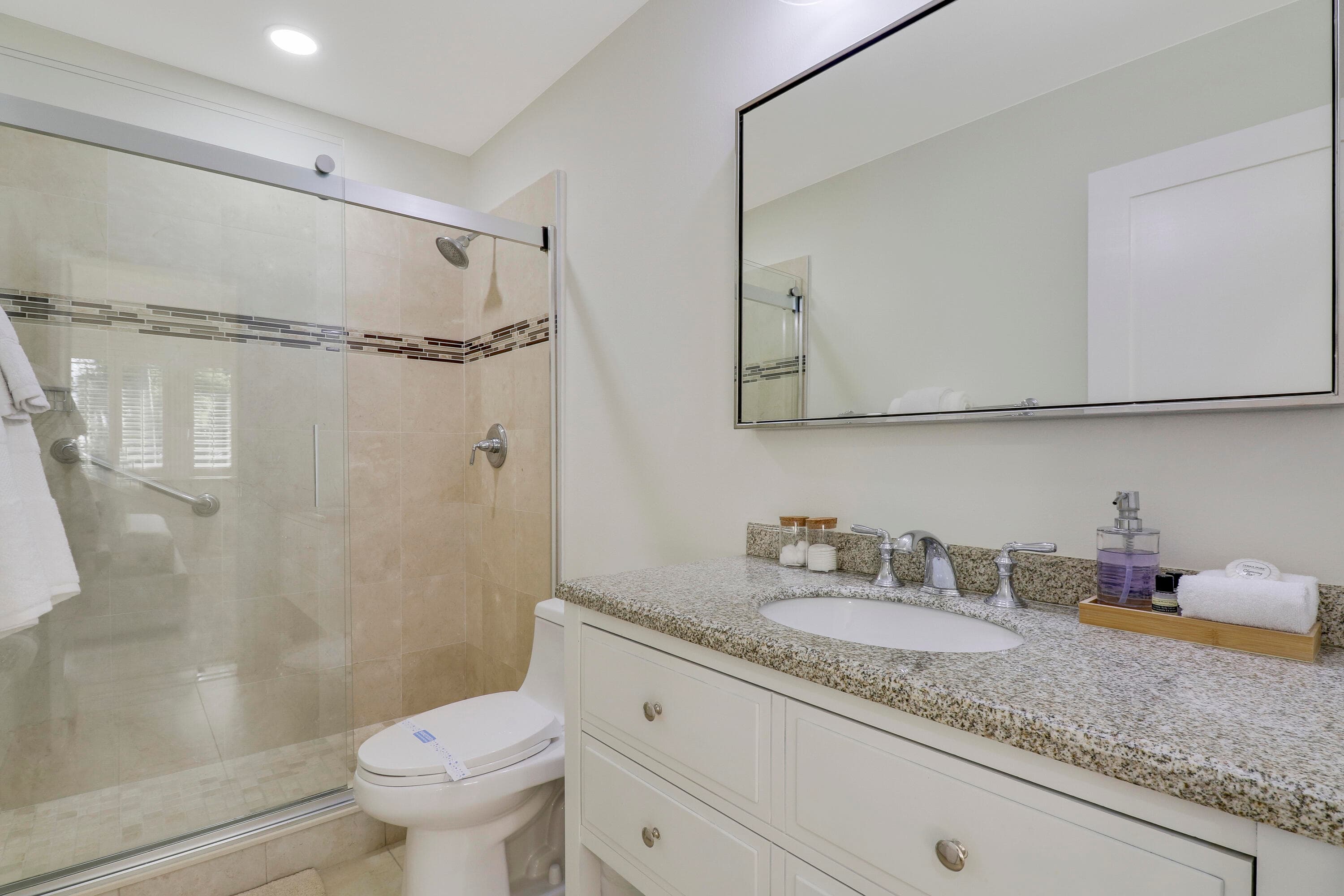 523 Club Drive, Palm Beach Gardens, FL 33418 — photo 22 of 28