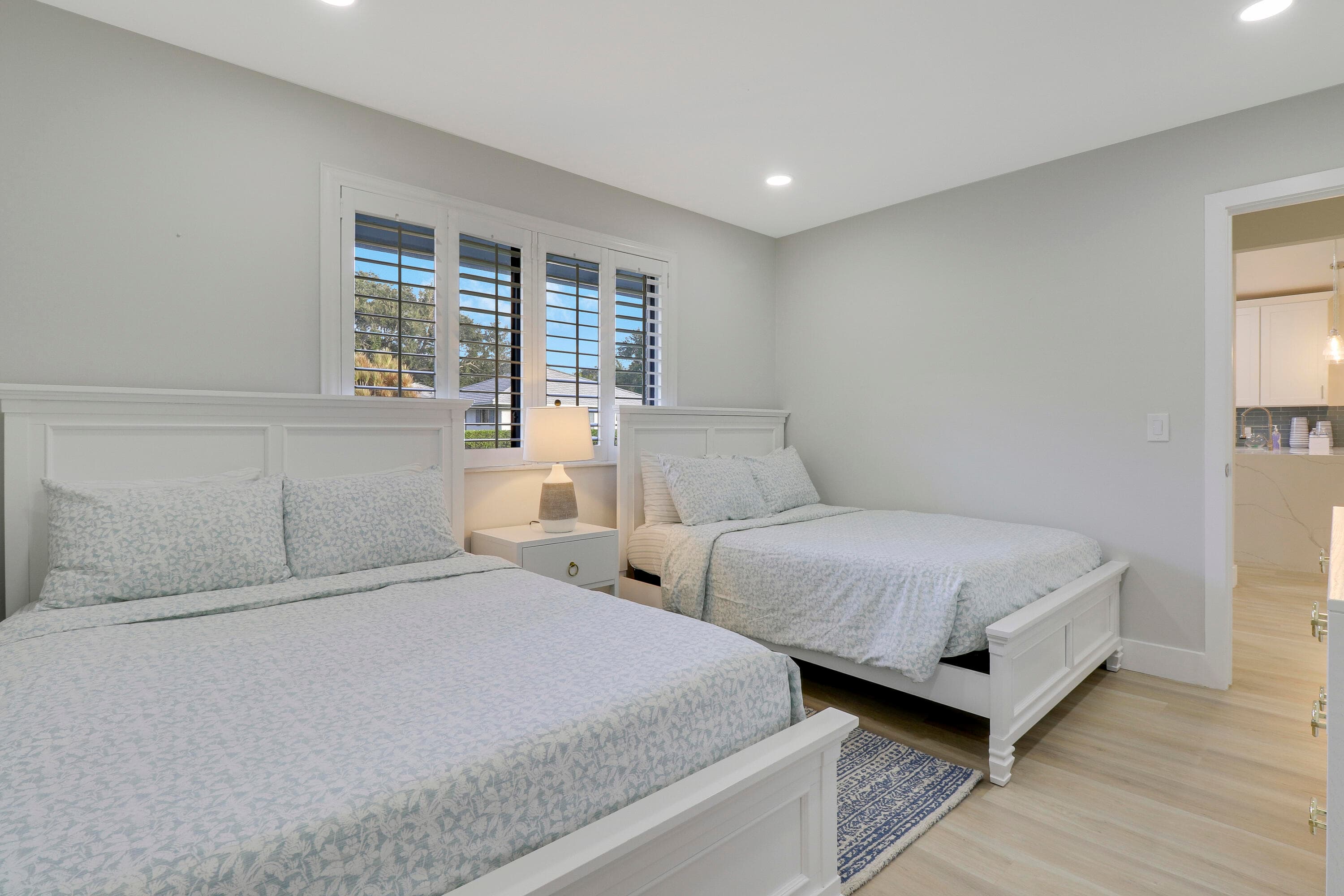 523 Club Drive, Palm Beach Gardens, FL 33418 — photo 24 of 28