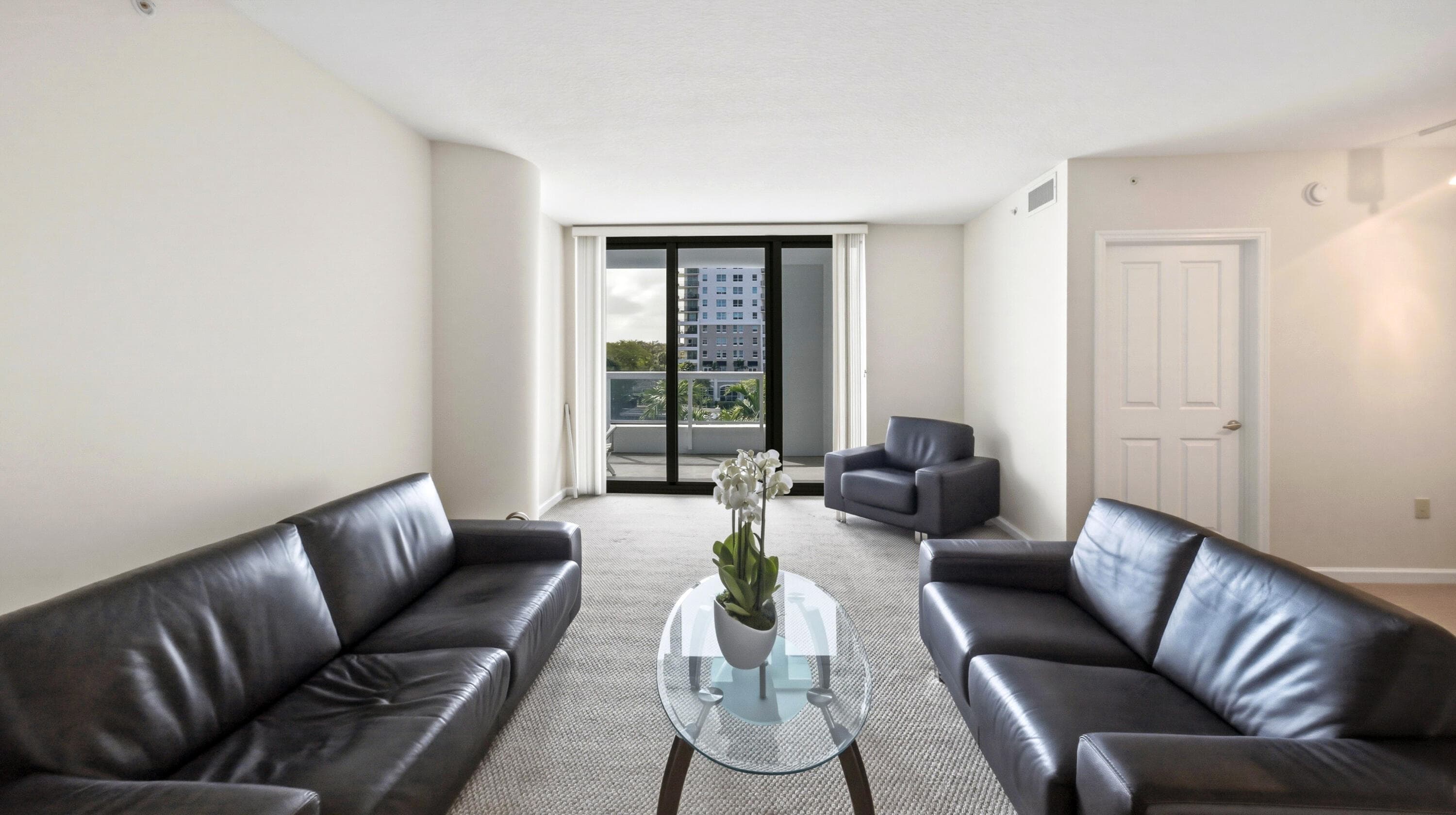 401 SW 4th Avenue 402, Fort Lauderdale, FL 33315 — photo 14 of 37