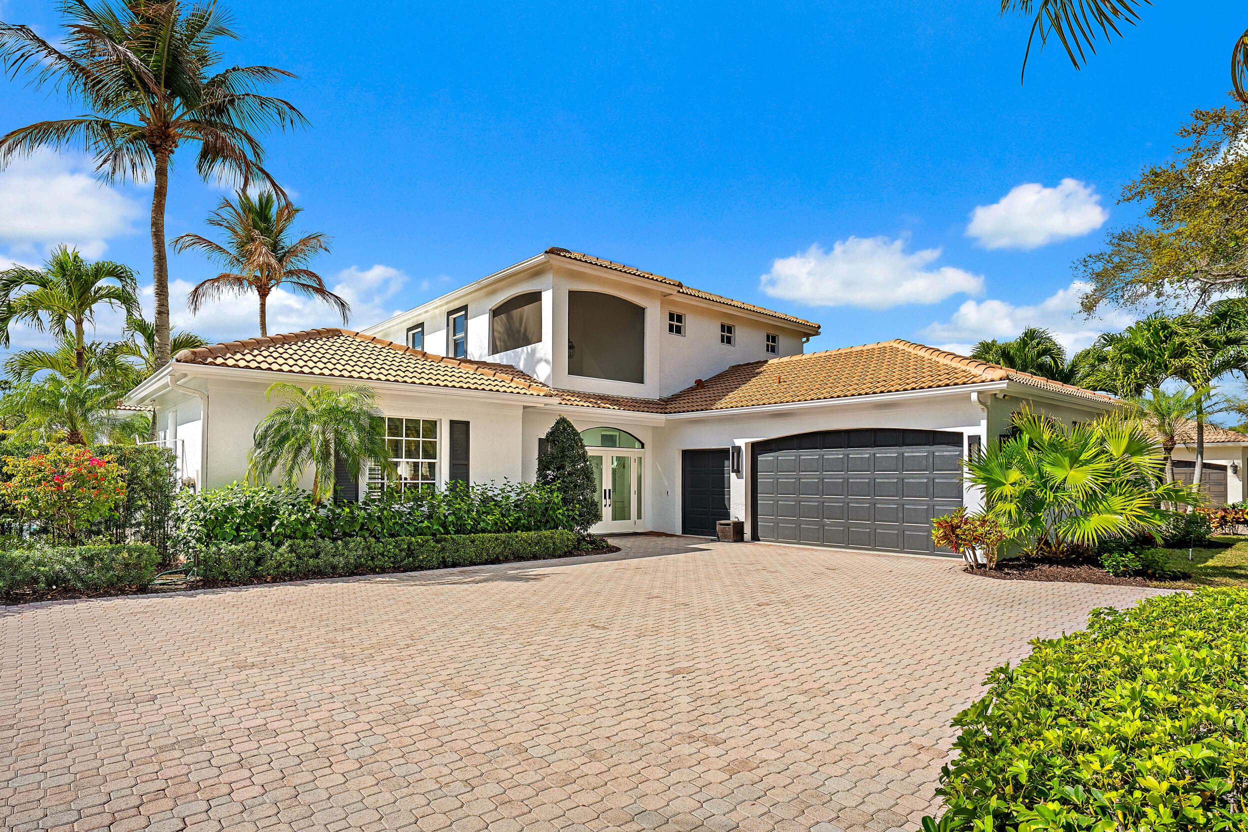 325 Eagle Drive, Jupiter, FL 33477 — photo 5 of 48
