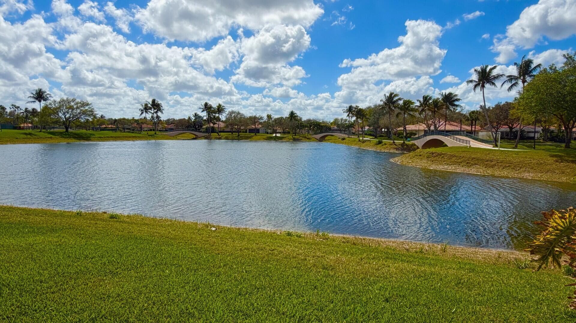 2515 Kittbuck Way, West Palm Beach, FL 33411 — photo 3 of 64