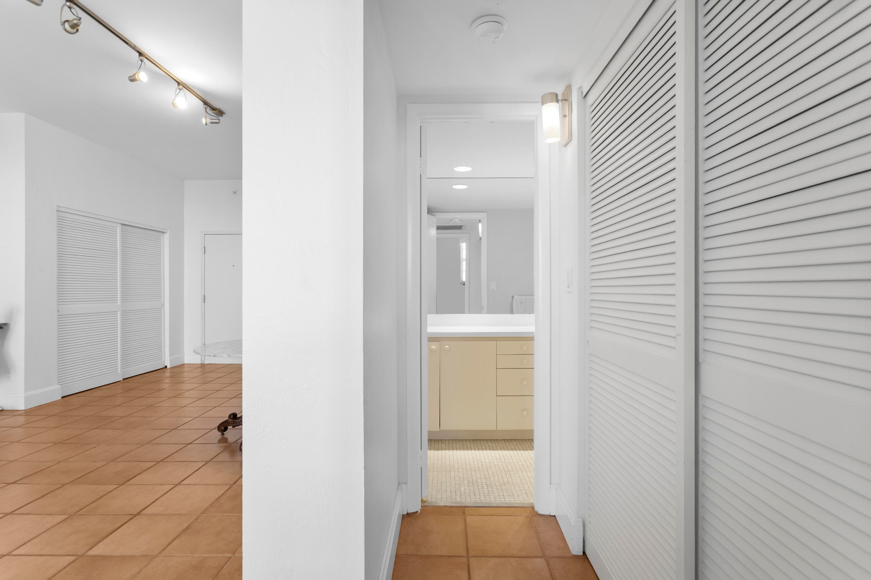 90 Edgewater Drive Ph23, Coral Gables, FL 33133 — photo 14 of 25