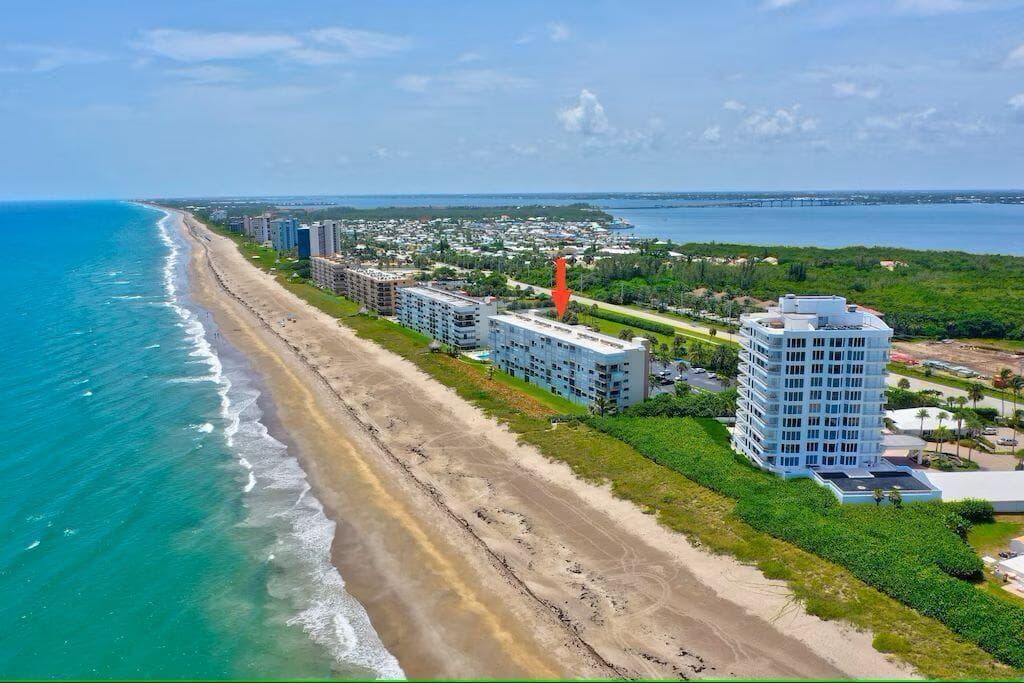 10102 S Ocean Drive 107, Jensen Beach, FL 34957 — photo 14 of 56