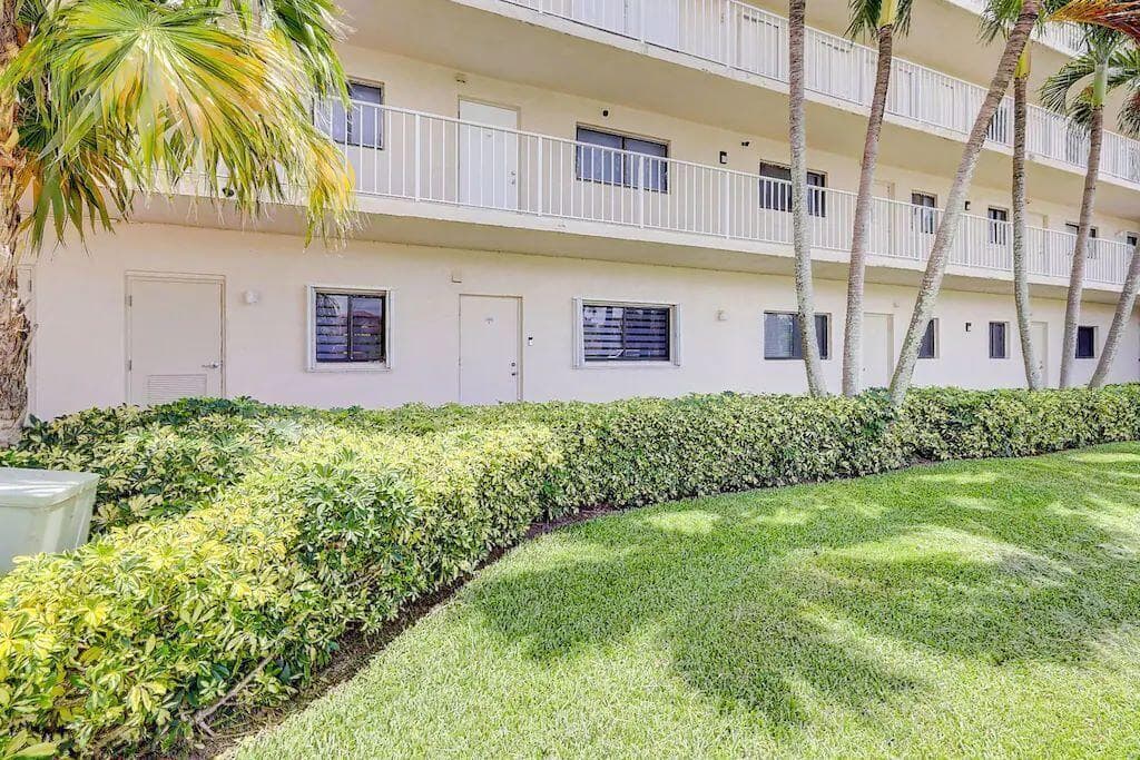 10102 S Ocean Drive 107, Jensen Beach, FL 34957 — photo 30 of 56