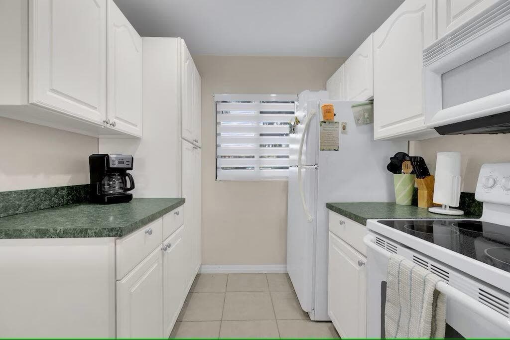 10102 S Ocean Drive 107, Jensen Beach, FL 34957 — photo 35 of 56