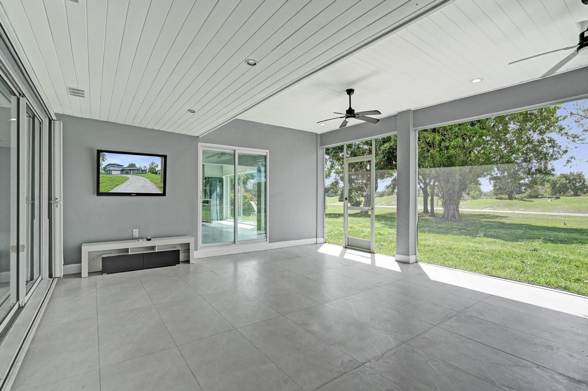 6700 E Tropical Way, Plantation, FL 33317 — photo 22 of 84