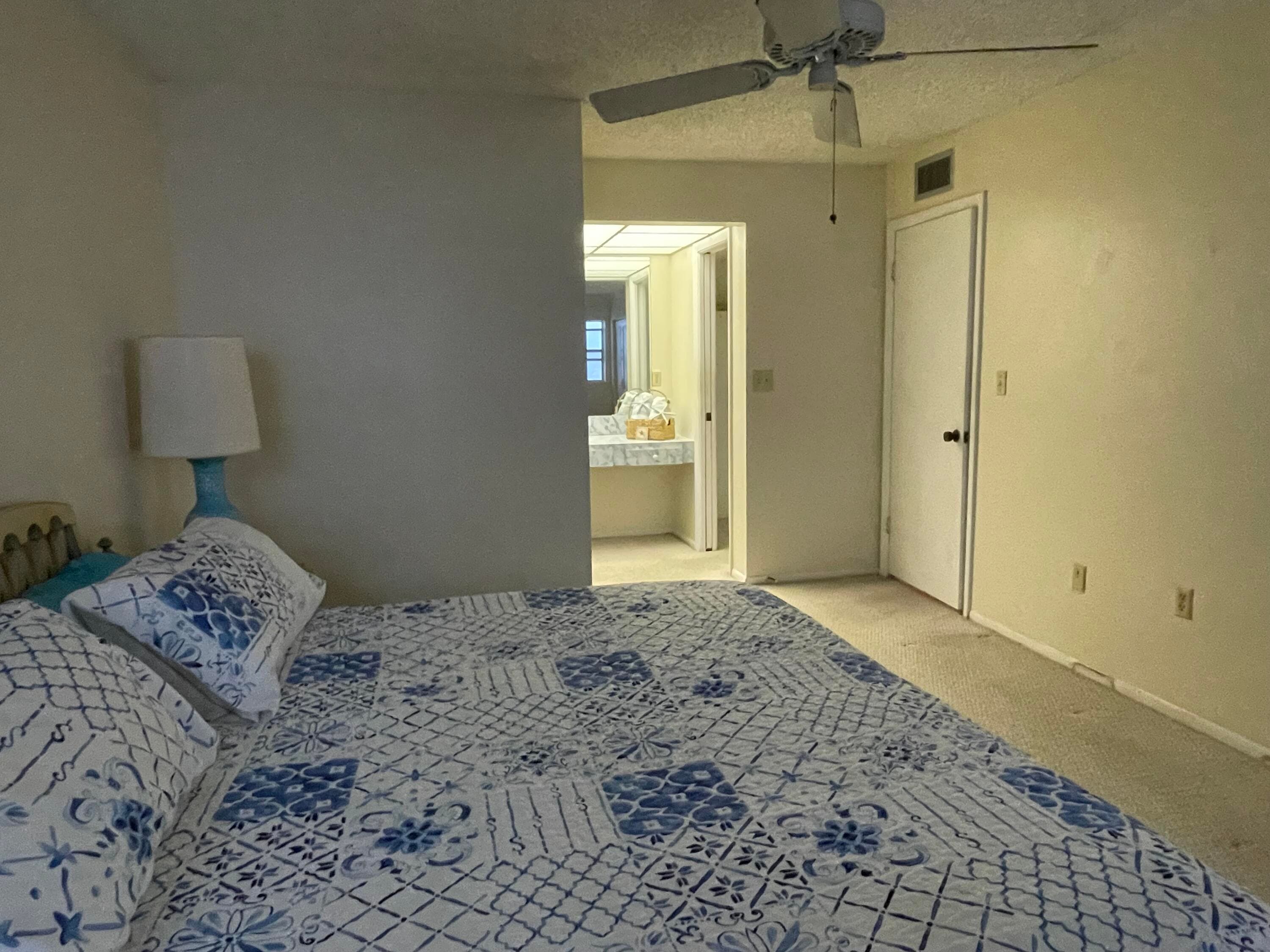 4629 Poinciana Street Apt 409, Lauderdale-By-The-Sea, FL 33308 — photo 5 of 35