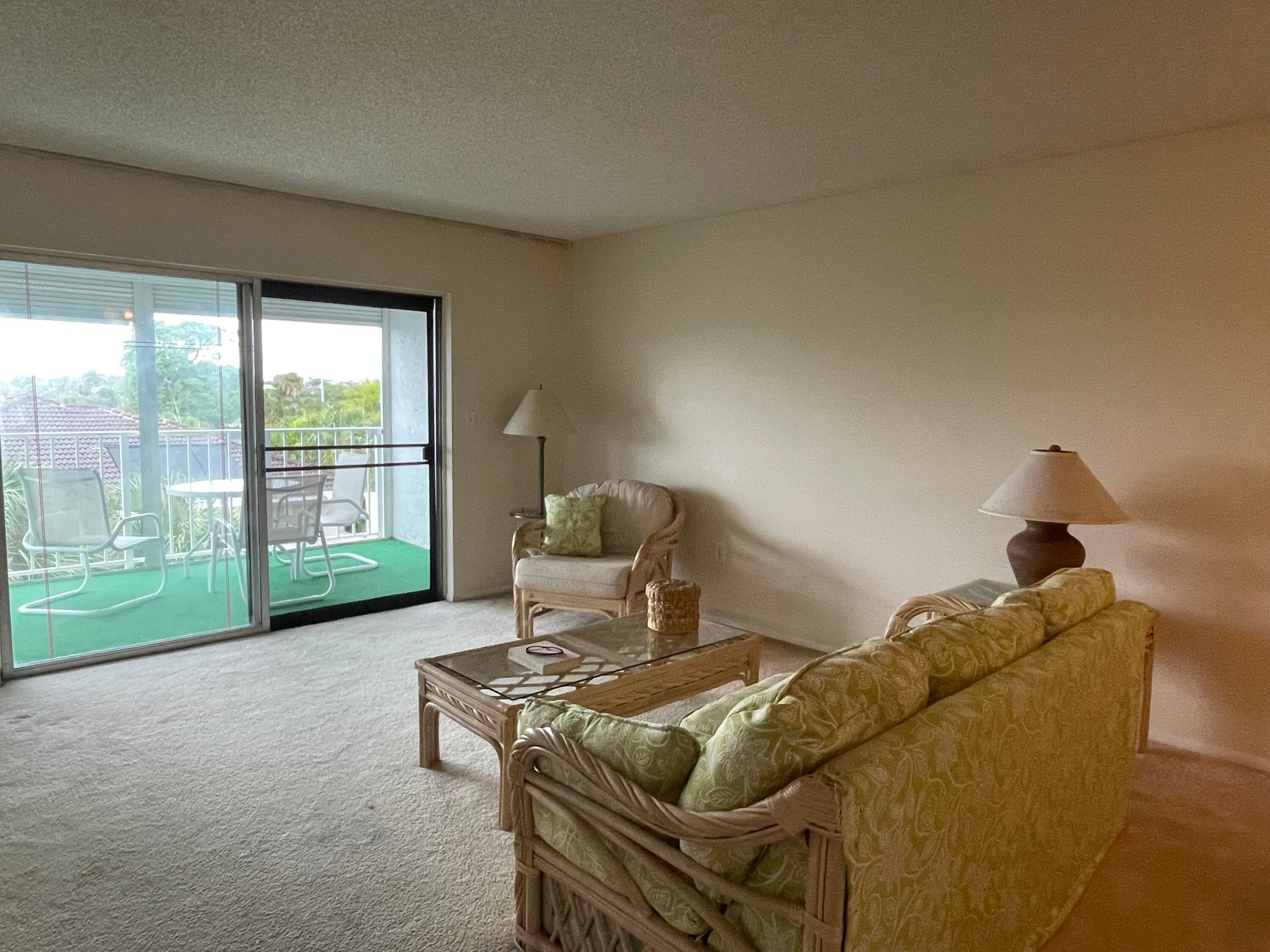 4629 Poinciana Street Apt 409, Lauderdale-By-The-Sea, FL 33308 — photo 10 of 35