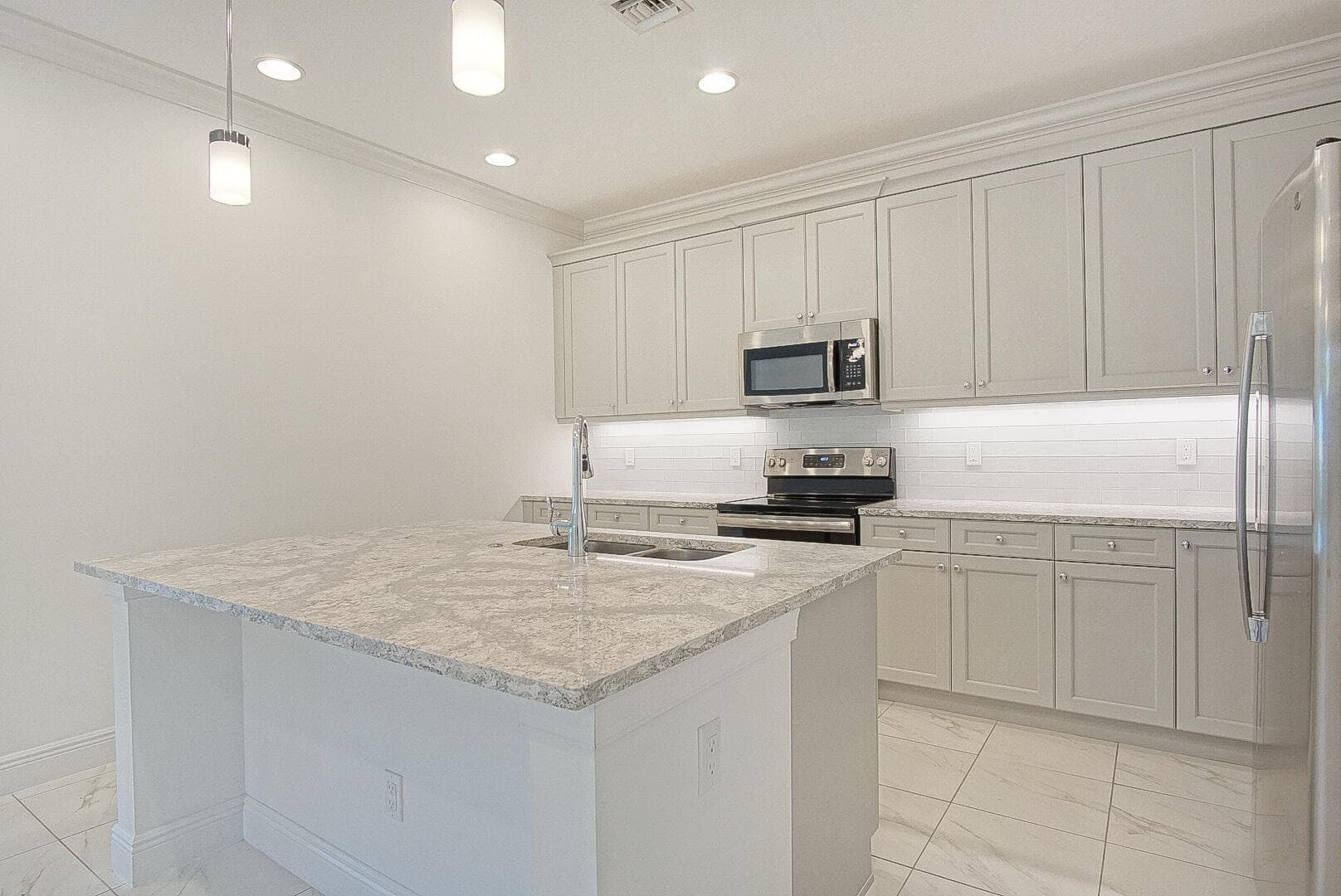24060 SW Firenze Way, Port St. Lucie, FL 34986 — photo 6 of 28