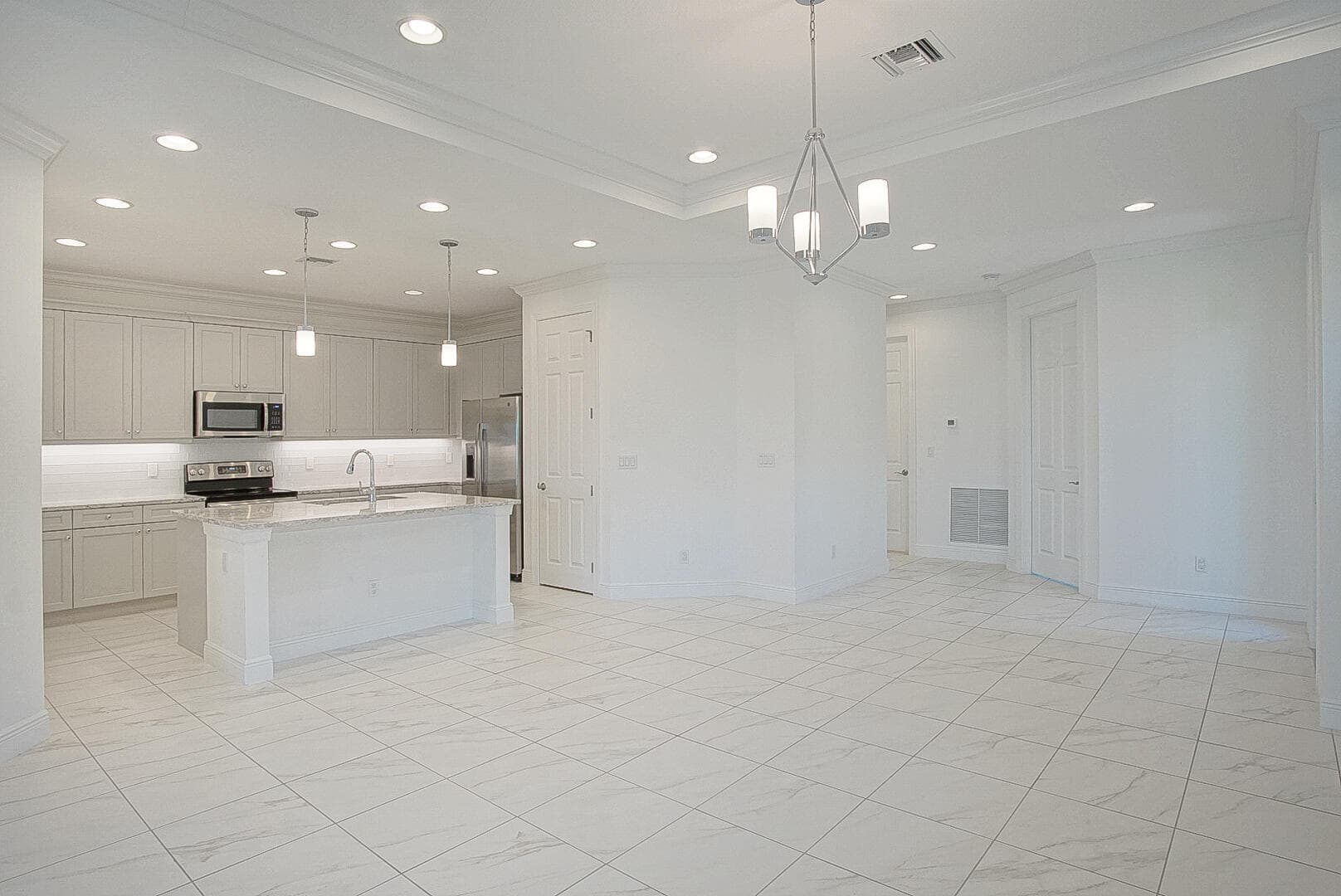 24060 SW Firenze Way, Port St. Lucie, FL 34986 — photo 8 of 28