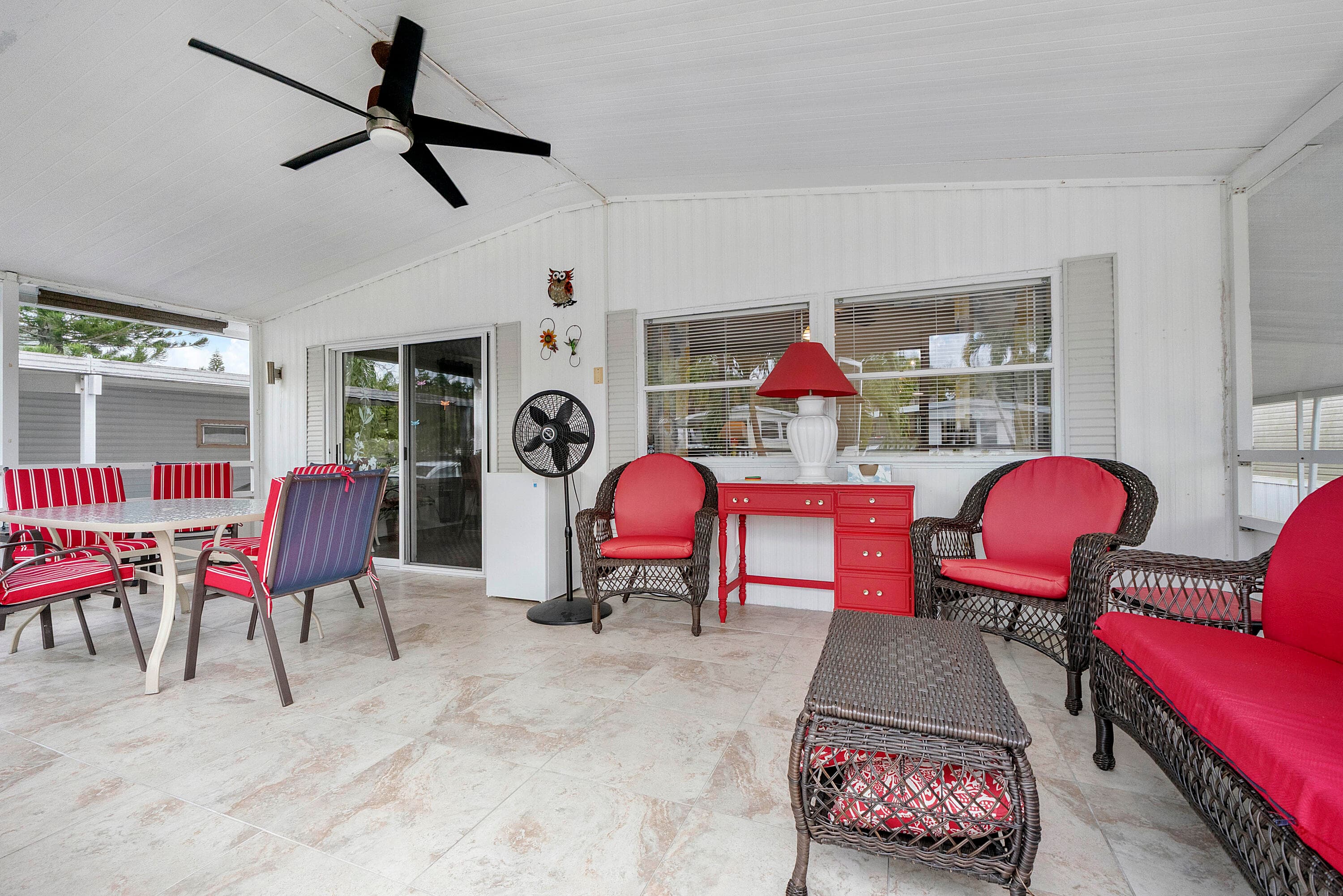 5490 SW 32nd Terrace, Fort Lauderdale, FL 33312 — photo 14 of 25