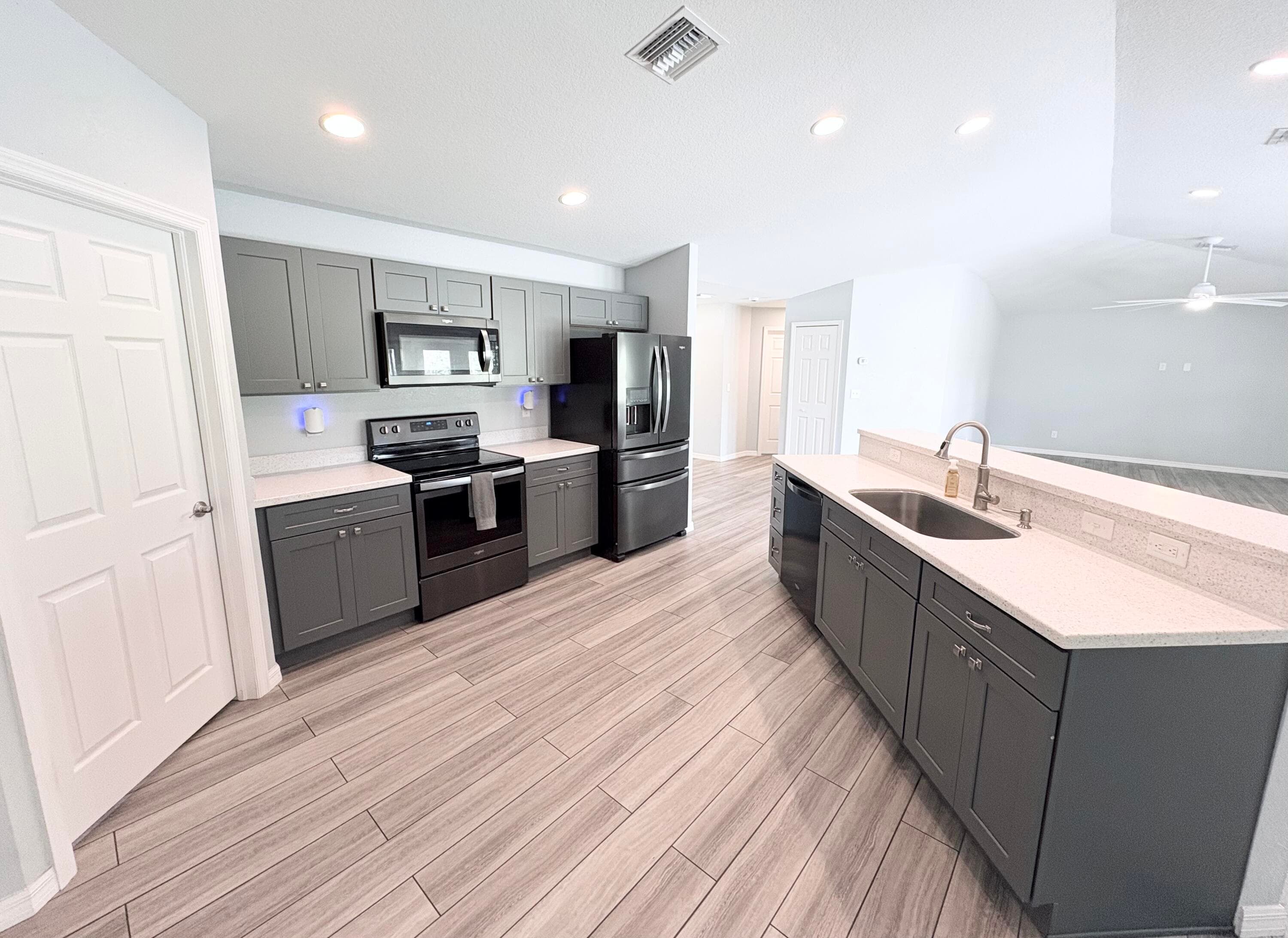 32801 Us-441 Lot 237, Okeechobee, FL 34972 — photo 10 of 49