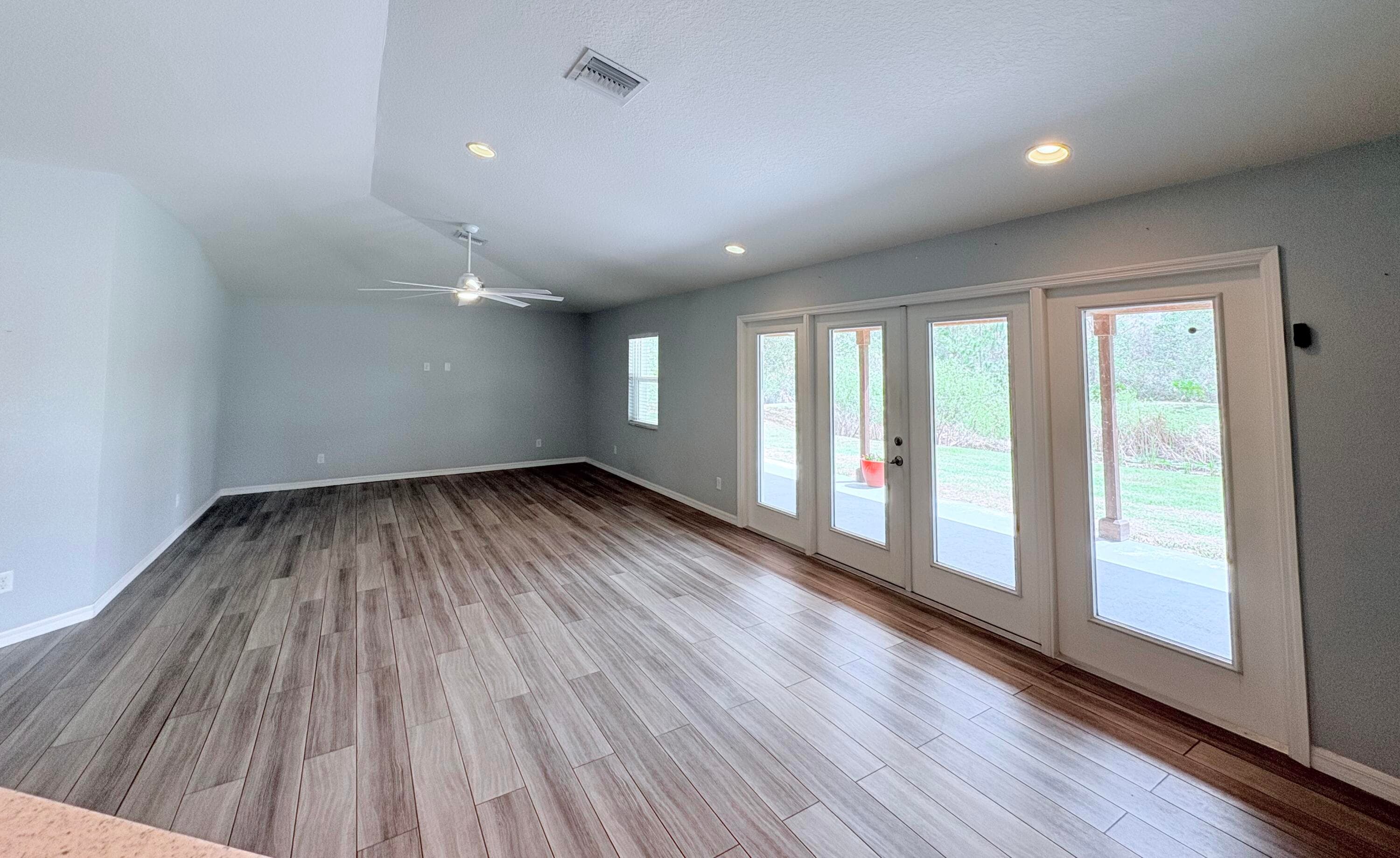 32801 Us-441 Lot 237, Okeechobee, FL 34972 — photo 12 of 49