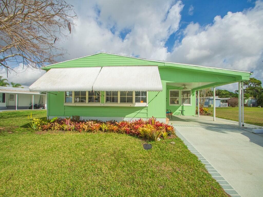 68 W Caribbean, Port St. Lucie, FL 34952 — photo 7 of 46