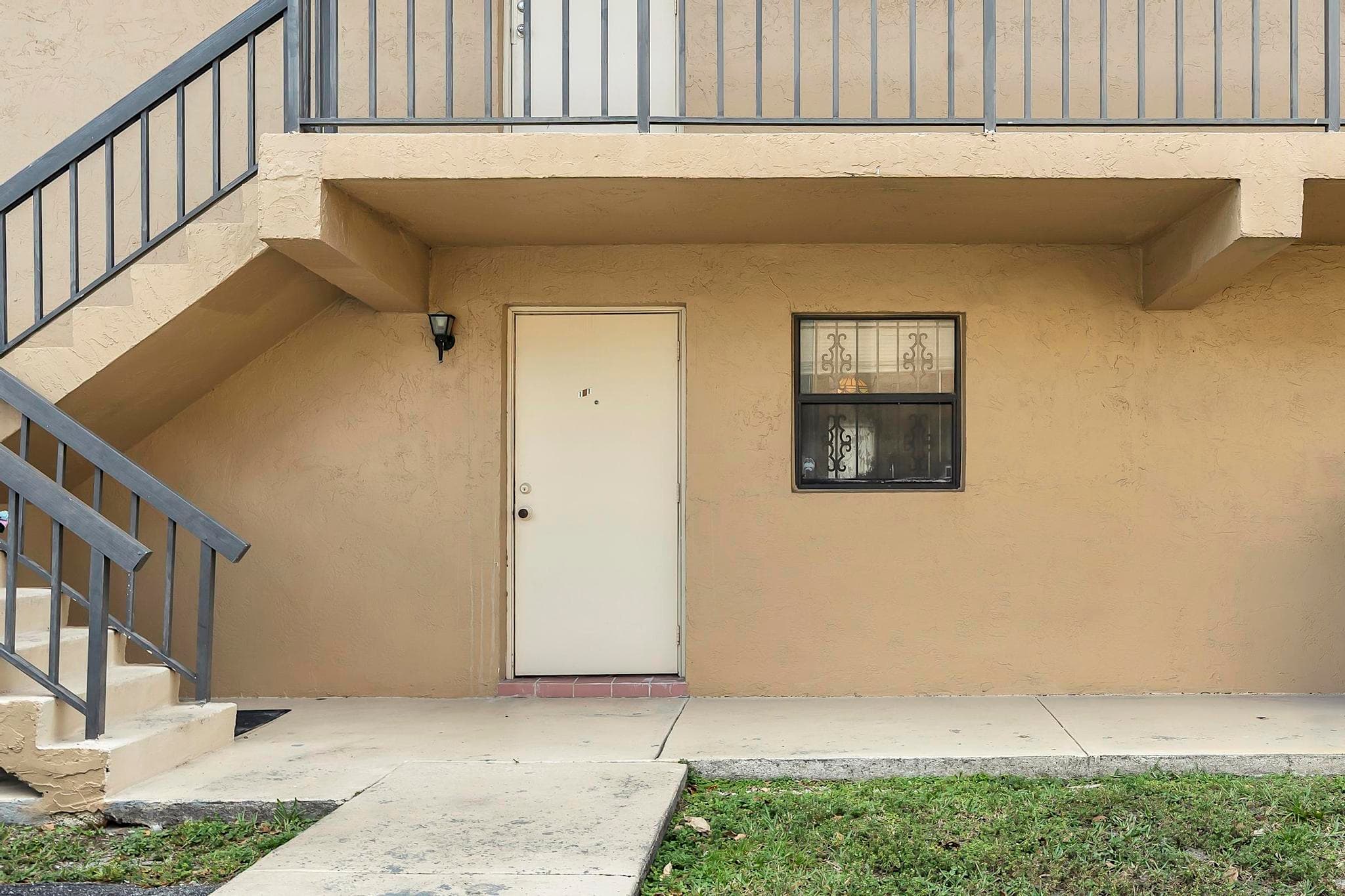 6715 W 26th Drive 101-6, Hialeah, FL 33016 — photo 2 of 28
