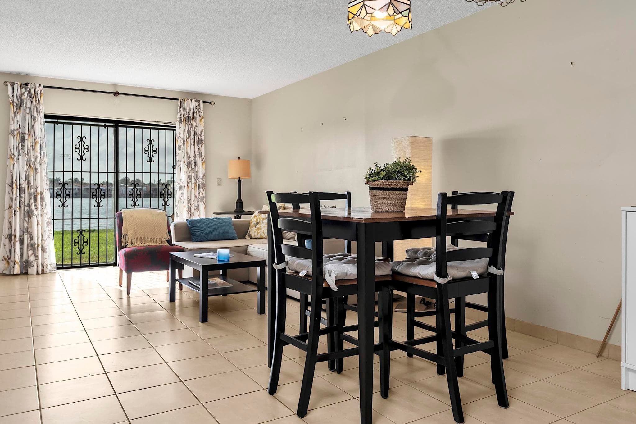 6715 W 26th Drive 101-6, Hialeah, FL 33016 — photo 7 of 28