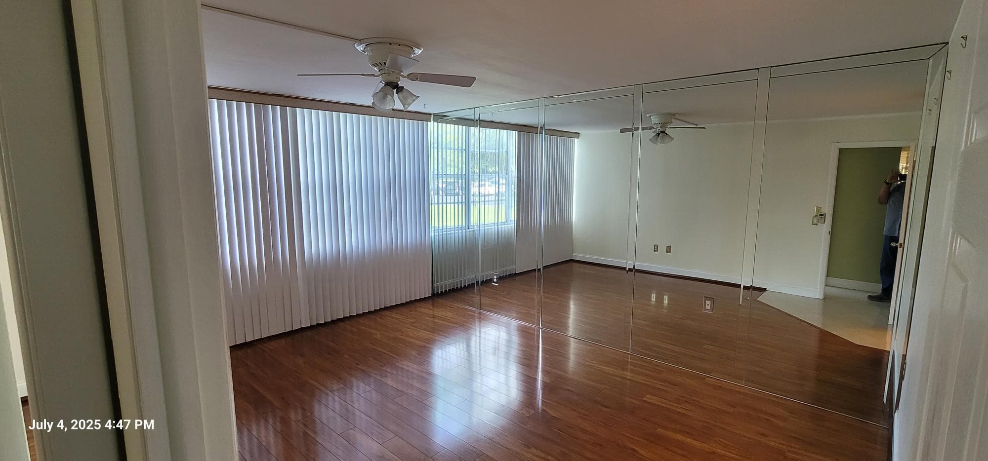 1300 Saint Charles Place L19, Pembroke Pines, FL 33026 — photo 1 of 24