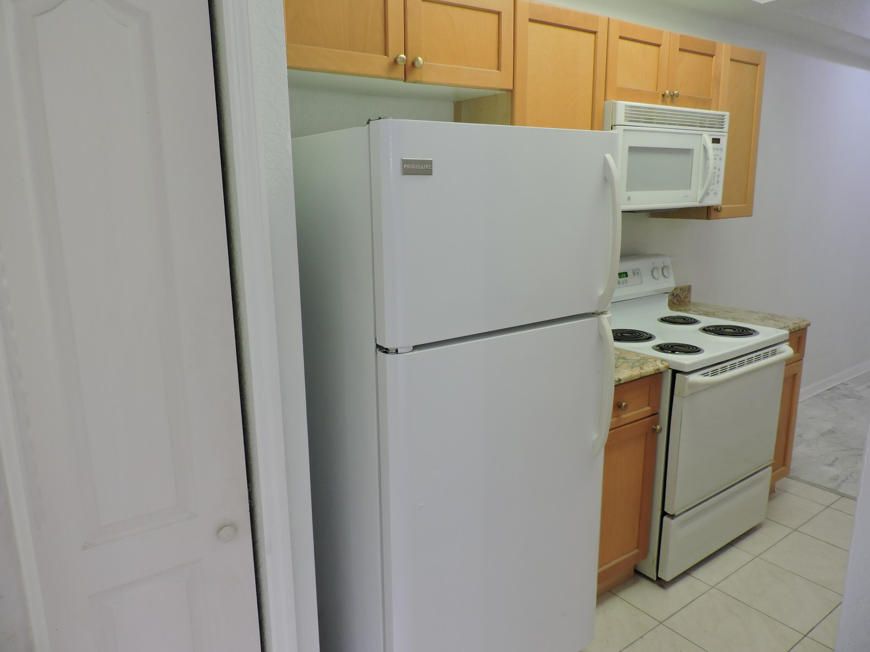 11032 Legacy Drive 203, Palm Beach Gardens, FL 33410 — photo 6 of 33