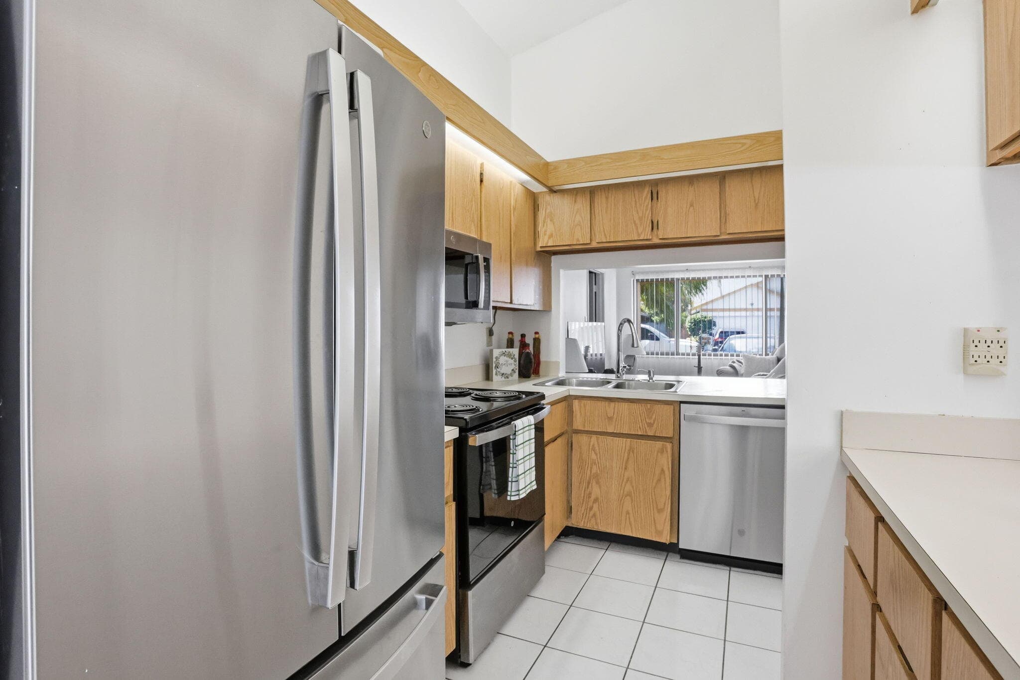 1387 Longarzo Place, West Palm Beach, FL 33415 — photo 14 of 50