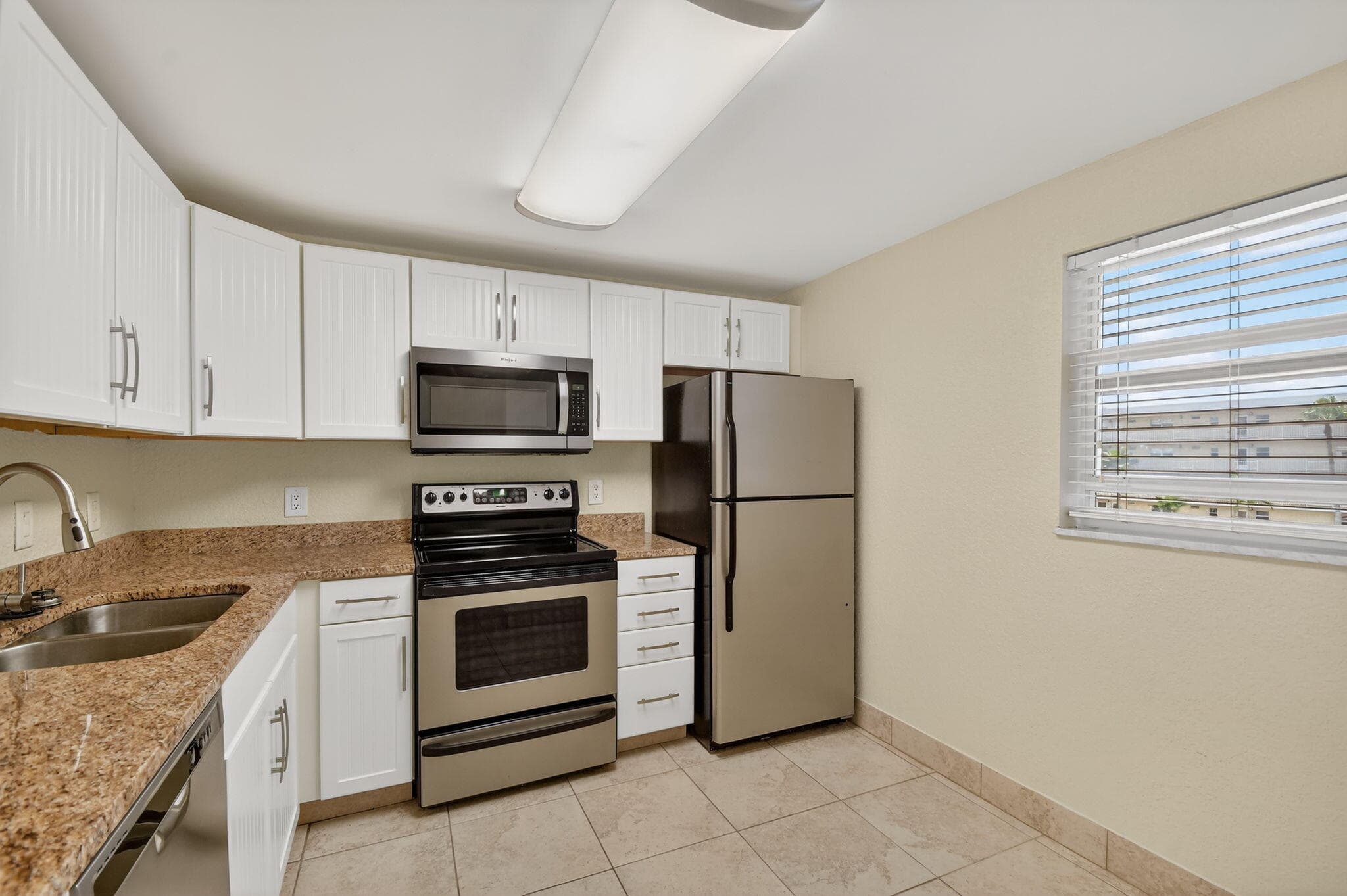 2615 NE 1st Court 312, Boynton Beach, FL 33435 — photo 6 of 56