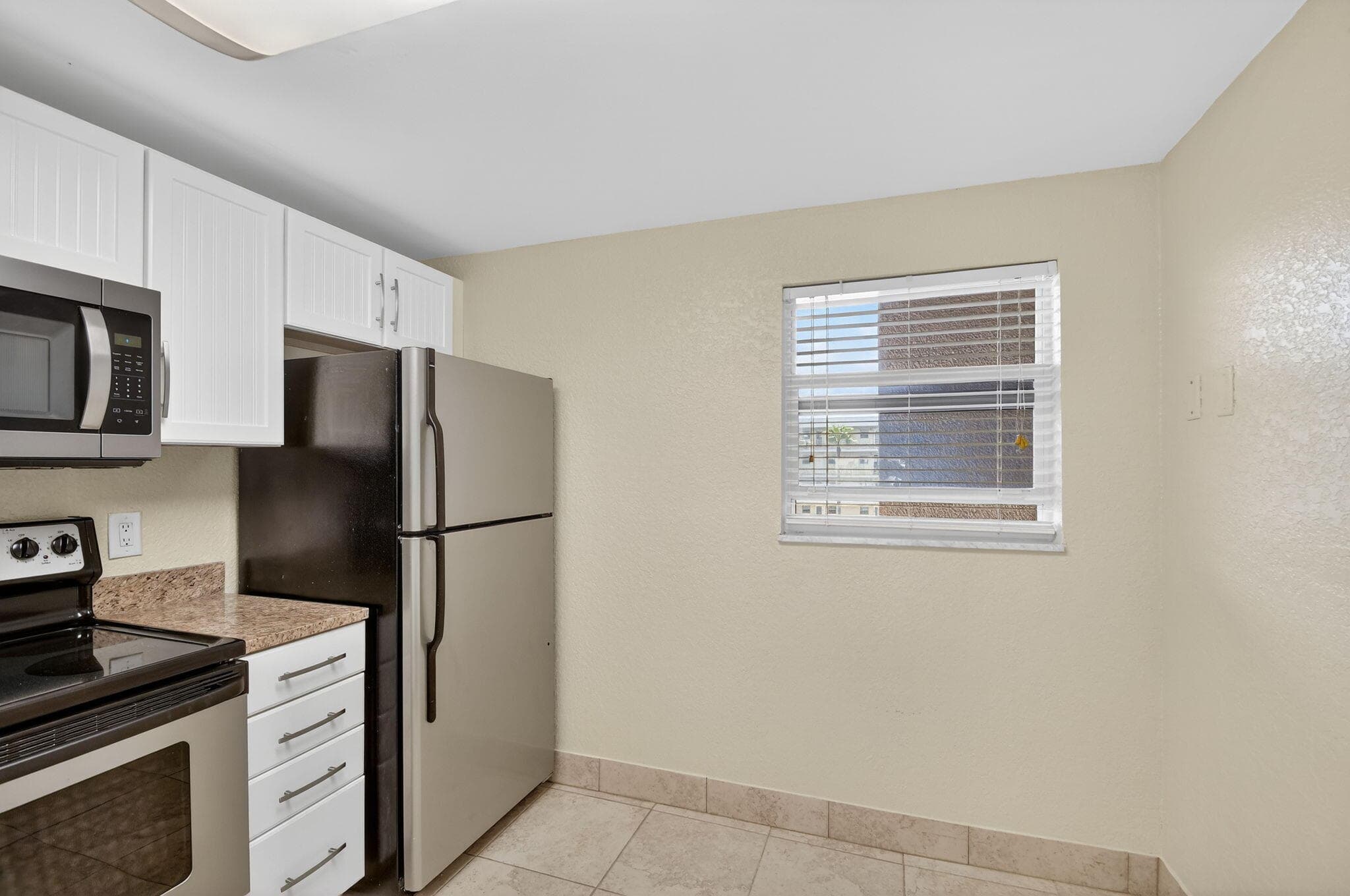 2615 NE 1st Court 312, Boynton Beach, FL 33435 — photo 9 of 56