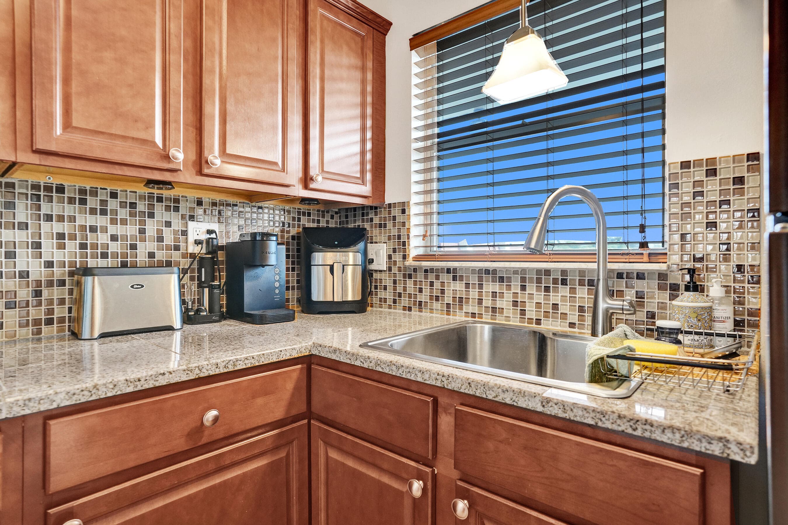 2901 E Sunrise Lakes Drive E 305, Sunrise, FL 33322 — photo 9 of 18