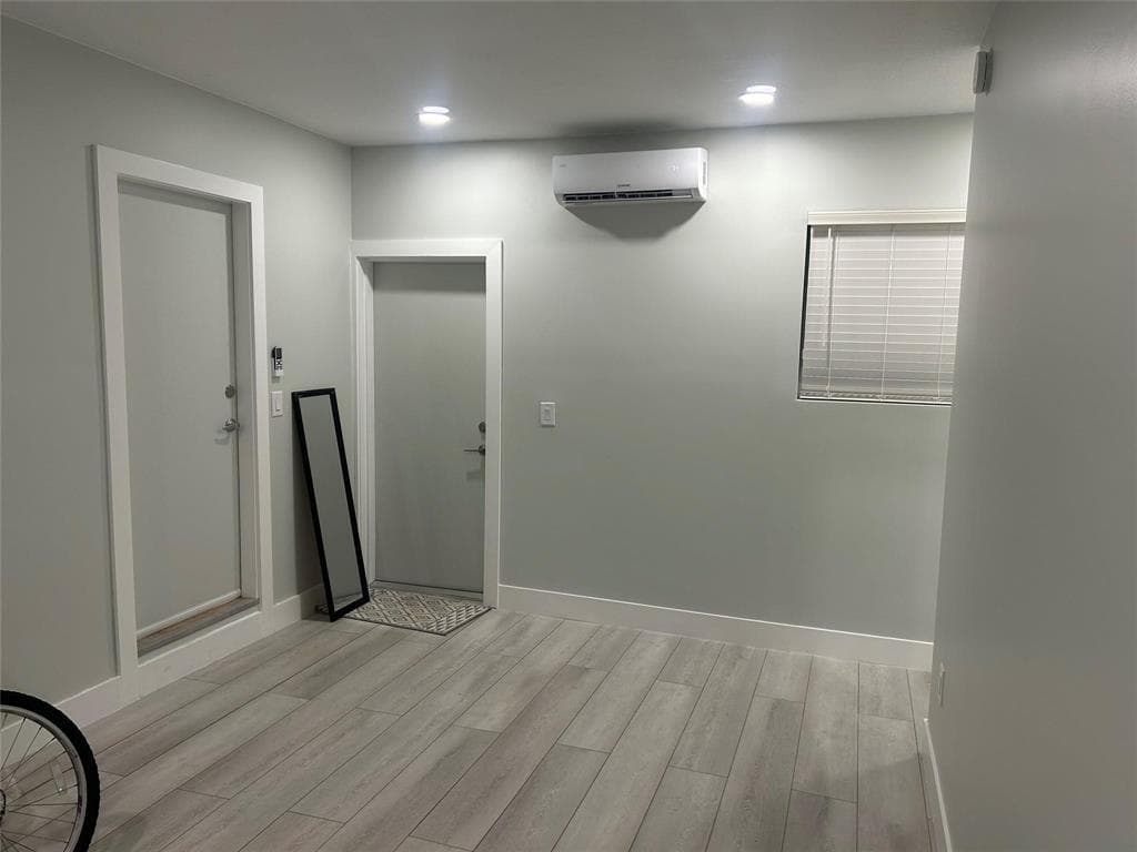 Efficiency in Royal Palm Beach — photo 3 of 6