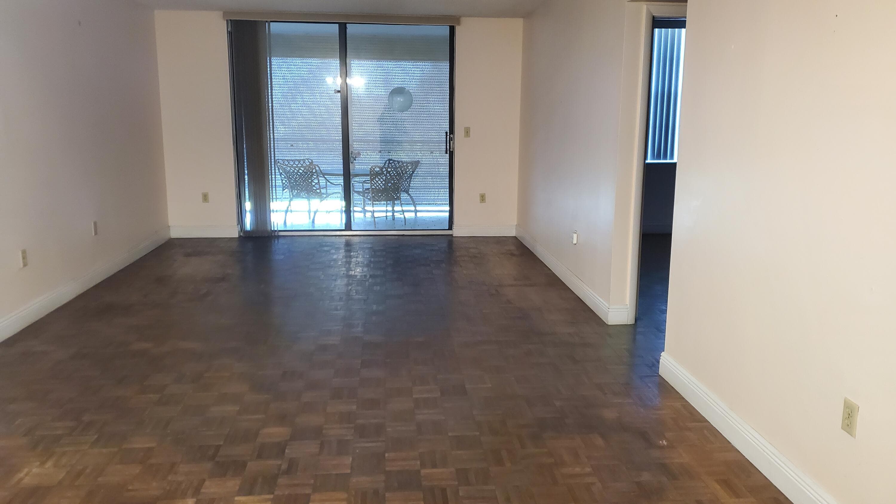 1400 Saint Charles Place 608, Pembroke Pines, FL 33026 — photo 8 of 11