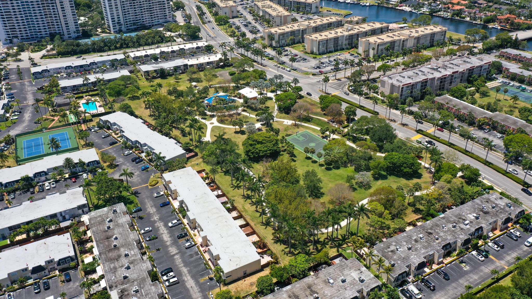 2212 NE 7th Street, Hallandale Beach, FL 33009 — photo 22 of 22