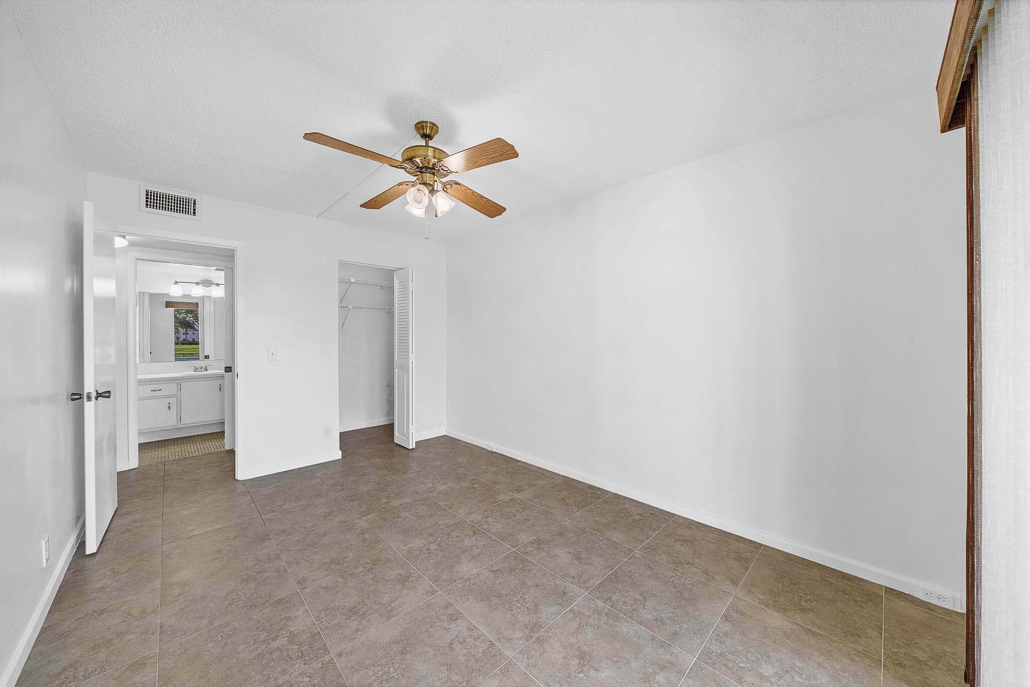 2049 Hythe C, Boca Raton, FL 33434 — photo 27 of 38