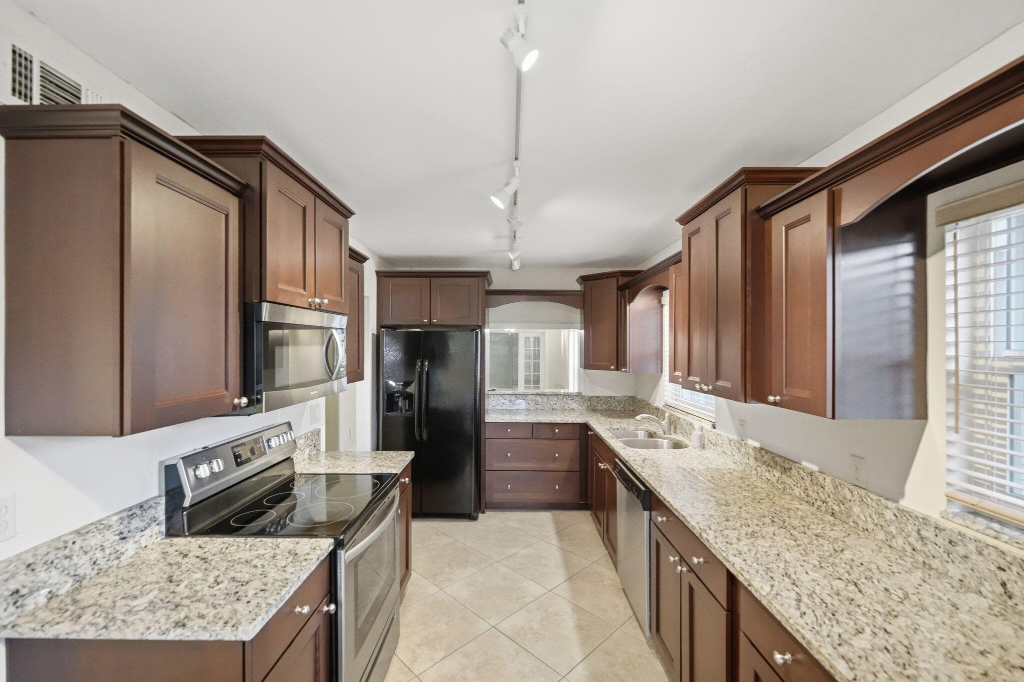 1900 S Kanner Highway 5107, Stuart, FL 34994 — photo 10 of 27