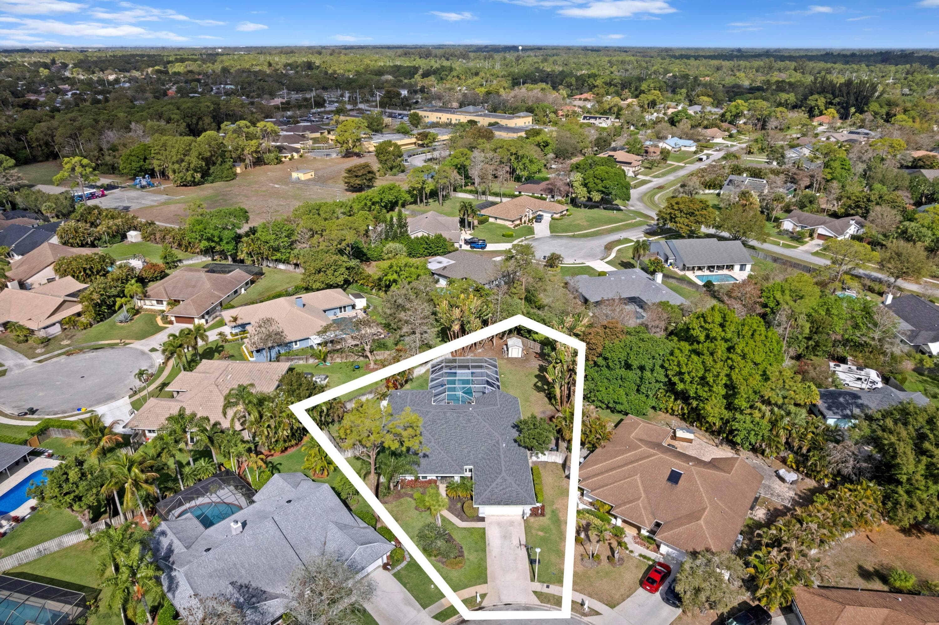 551 Kingsbury Terrace, Wellington, FL 33414 — photo 3 of 45