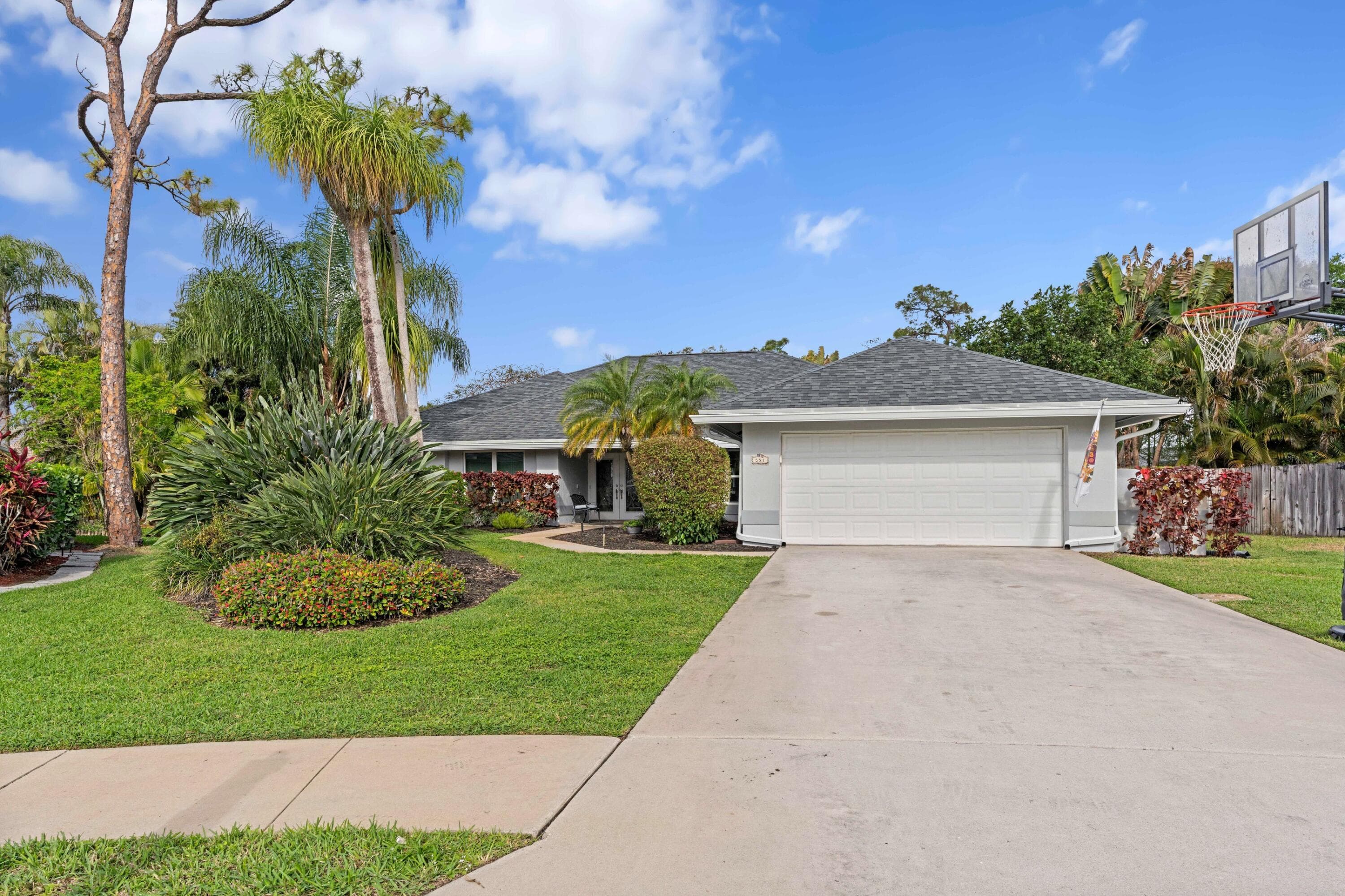551 Kingsbury Terrace, Wellington, FL 33414 — photo 34 of 45