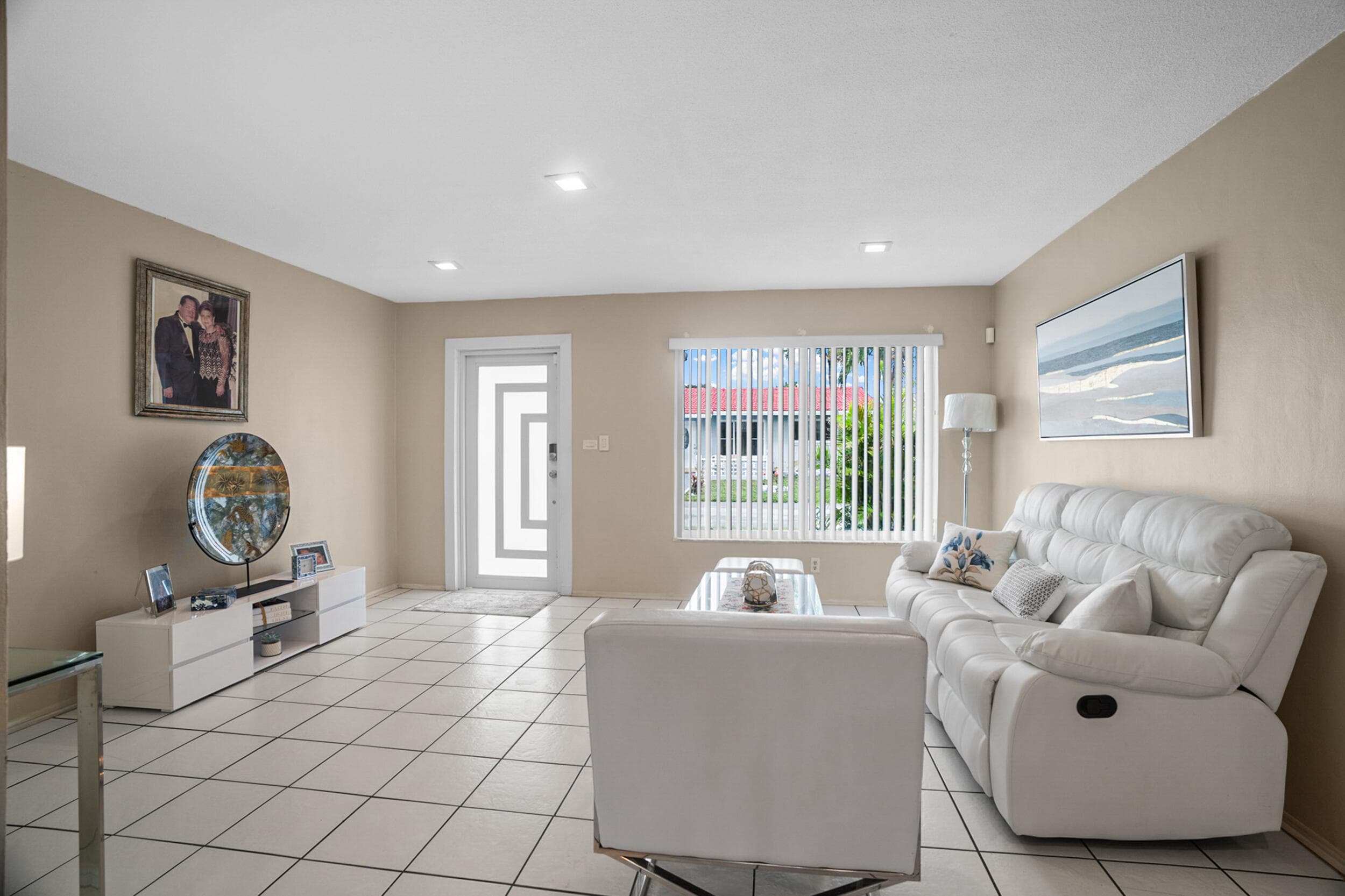 4708 NW 49th Drive, Tamarac, FL 33319 — photo 7 of 35