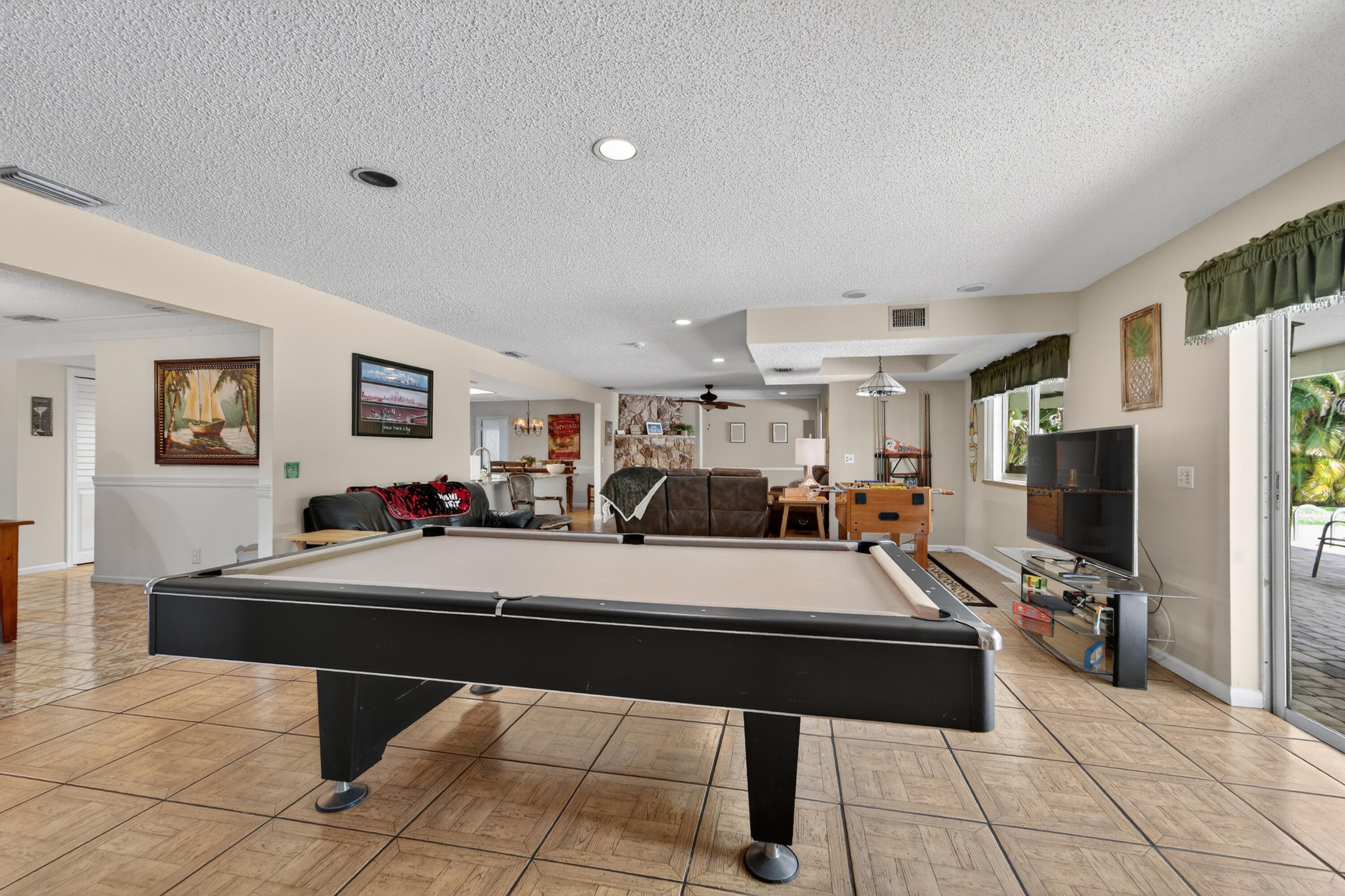 3194 Pebble Beach Drive, Lake Worth, FL 33467 — photo 17 of 57