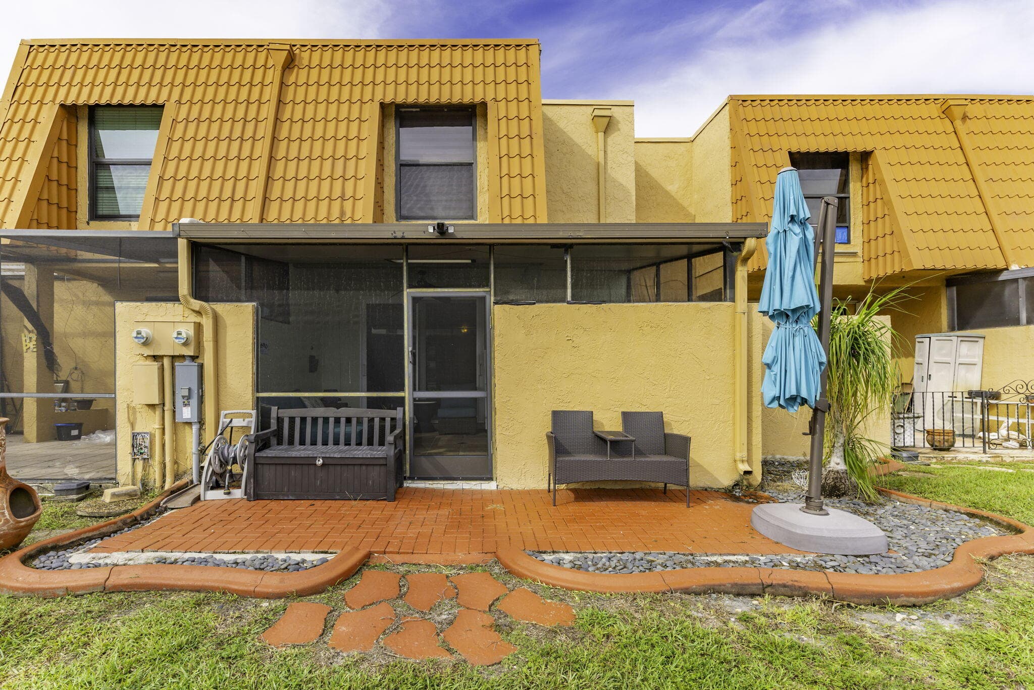 9119 Limetree Lane 169, Pembroke Pines, FL 33024 — photo 3 of 35