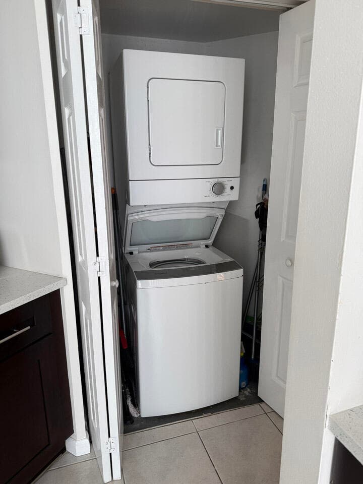 10451 W Broward Boulevard 306, Plantation, FL 33324 — photo 12 of 15