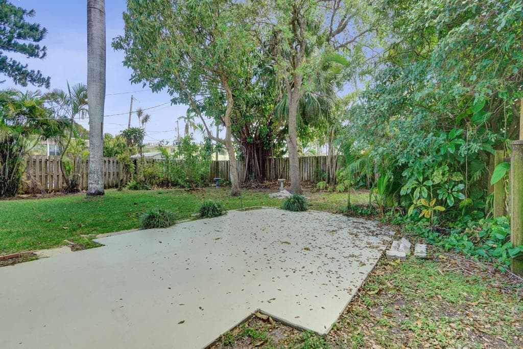 1506 Cleveland Street, Hollywood, FL 33020 — photo 21 of 30