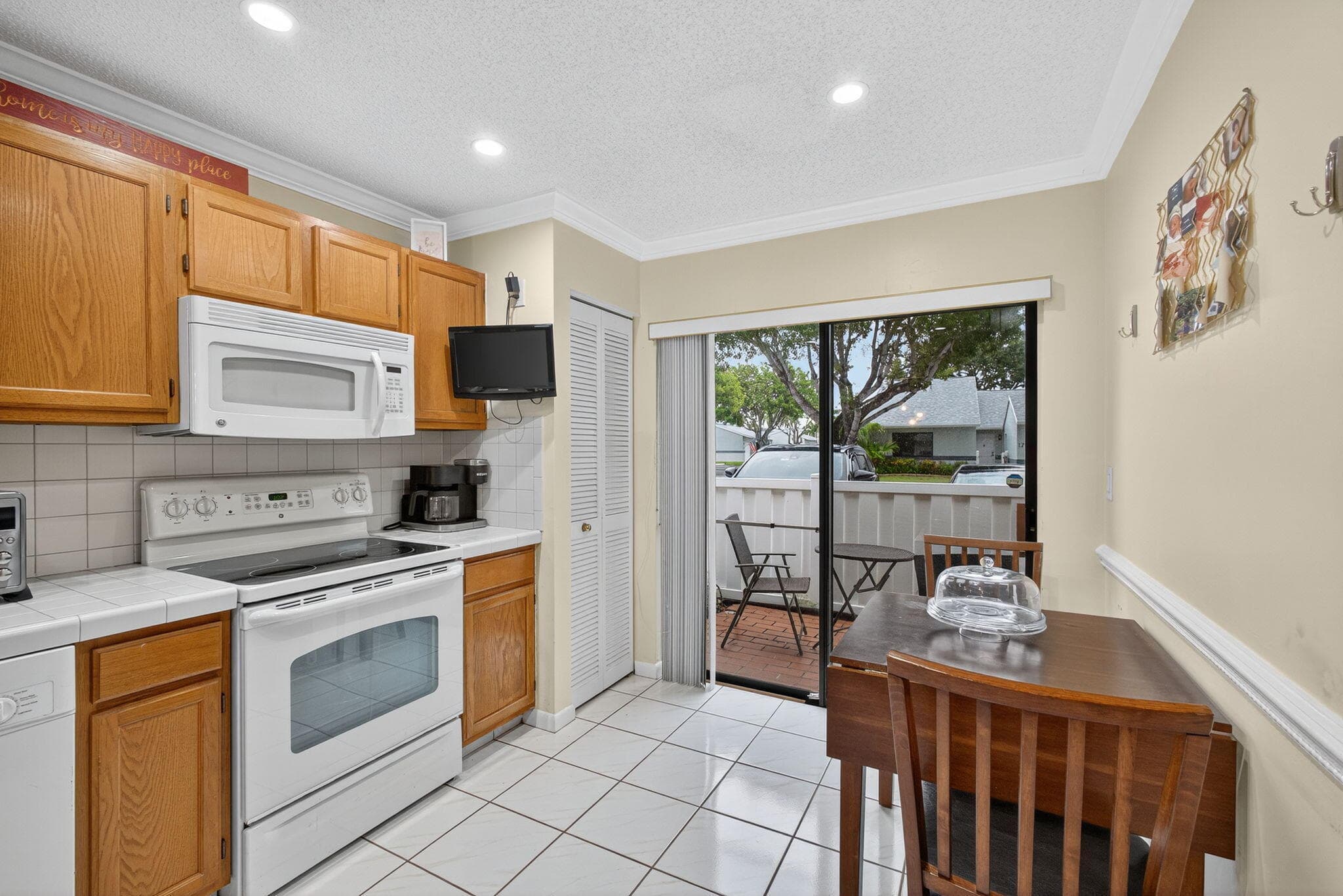 2640 Gately Drive W 406, West Palm Beach, FL 33415 — photo 13 of 56
