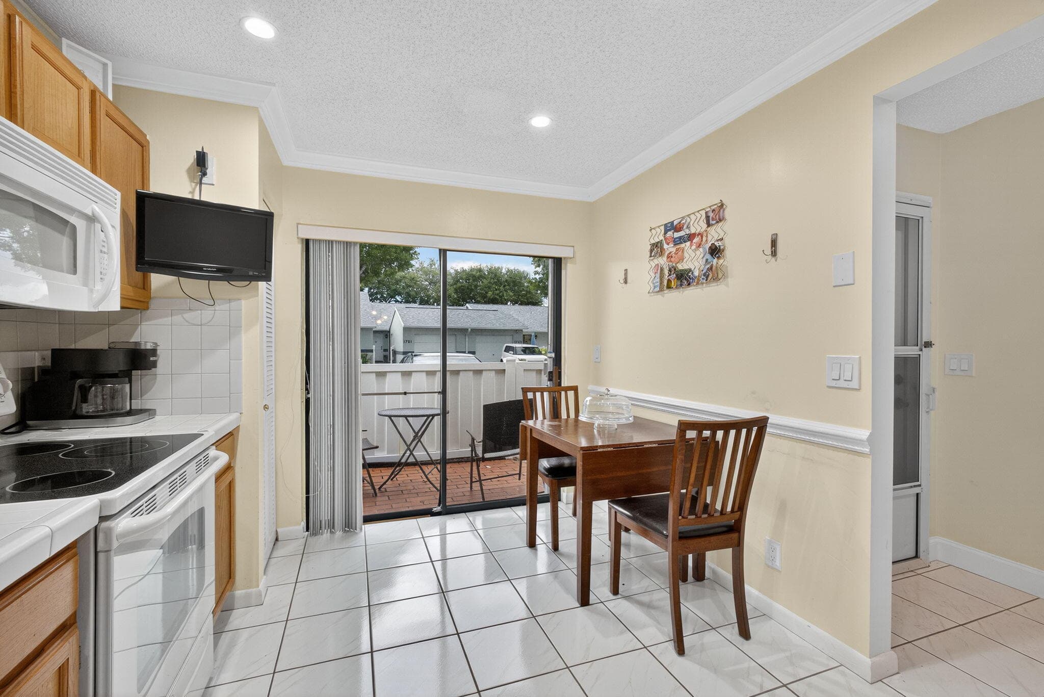 2640 Gately Drive W 406, West Palm Beach, FL 33415 — photo 16 of 56