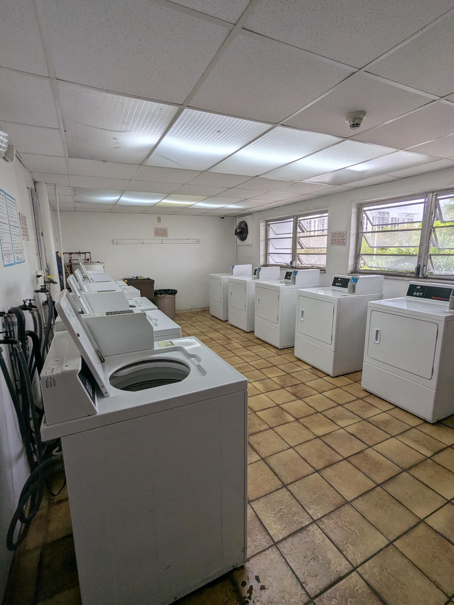 1250 NE 125th Street 312-C, North Miami, FL 33161 — photo 34 of 35