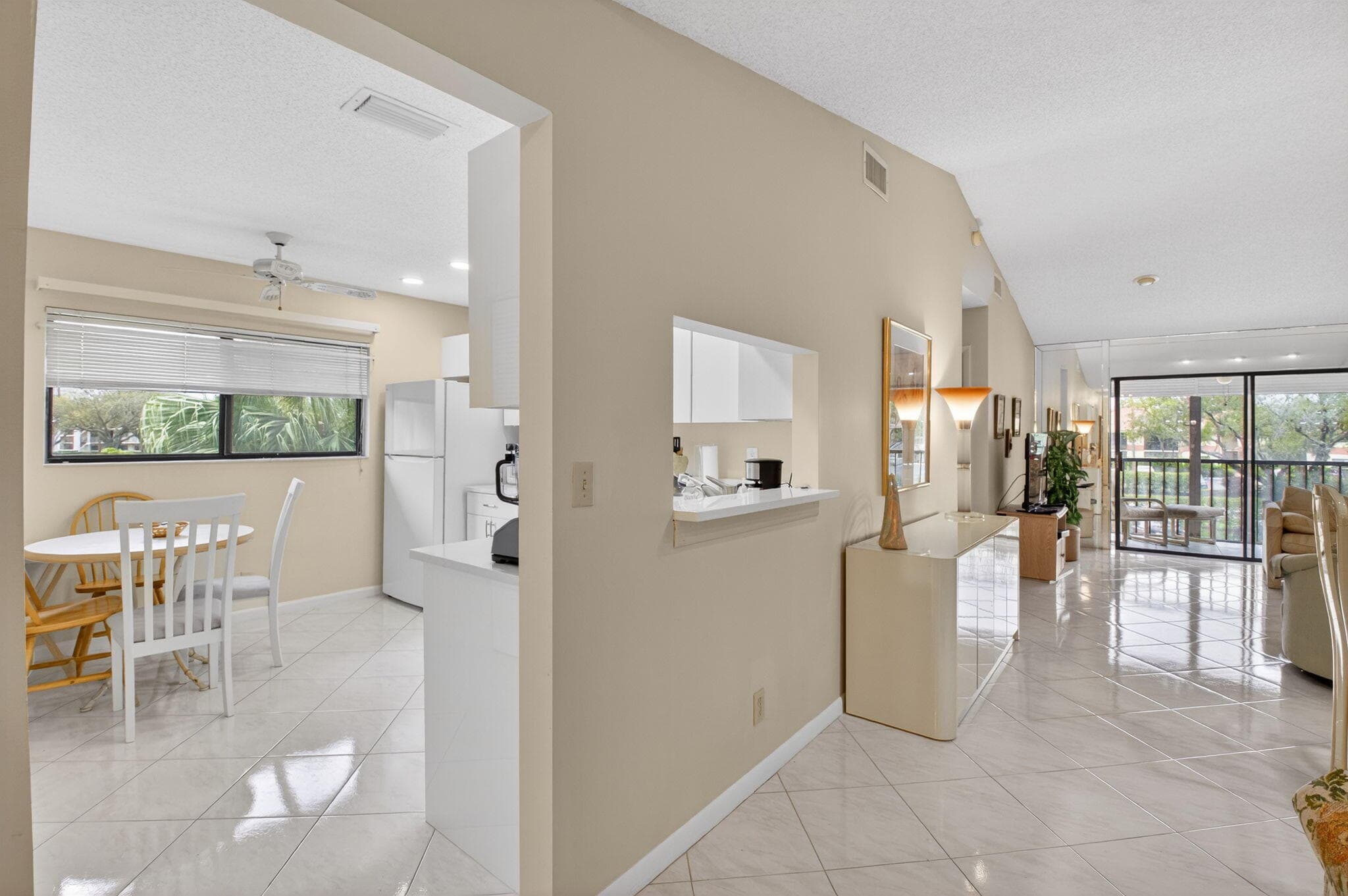 15235 Lakes Of Delray Boulevard 303, Delray Beach, FL 33484 — photo 11 of 59