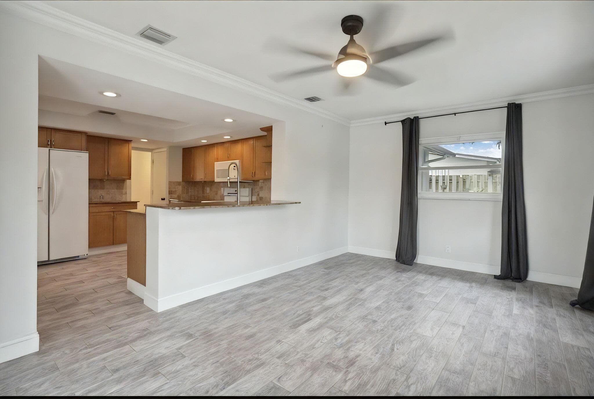 603 SE 7th Avenue, Deerfield Beach, FL 33441 — photo 12 of 38