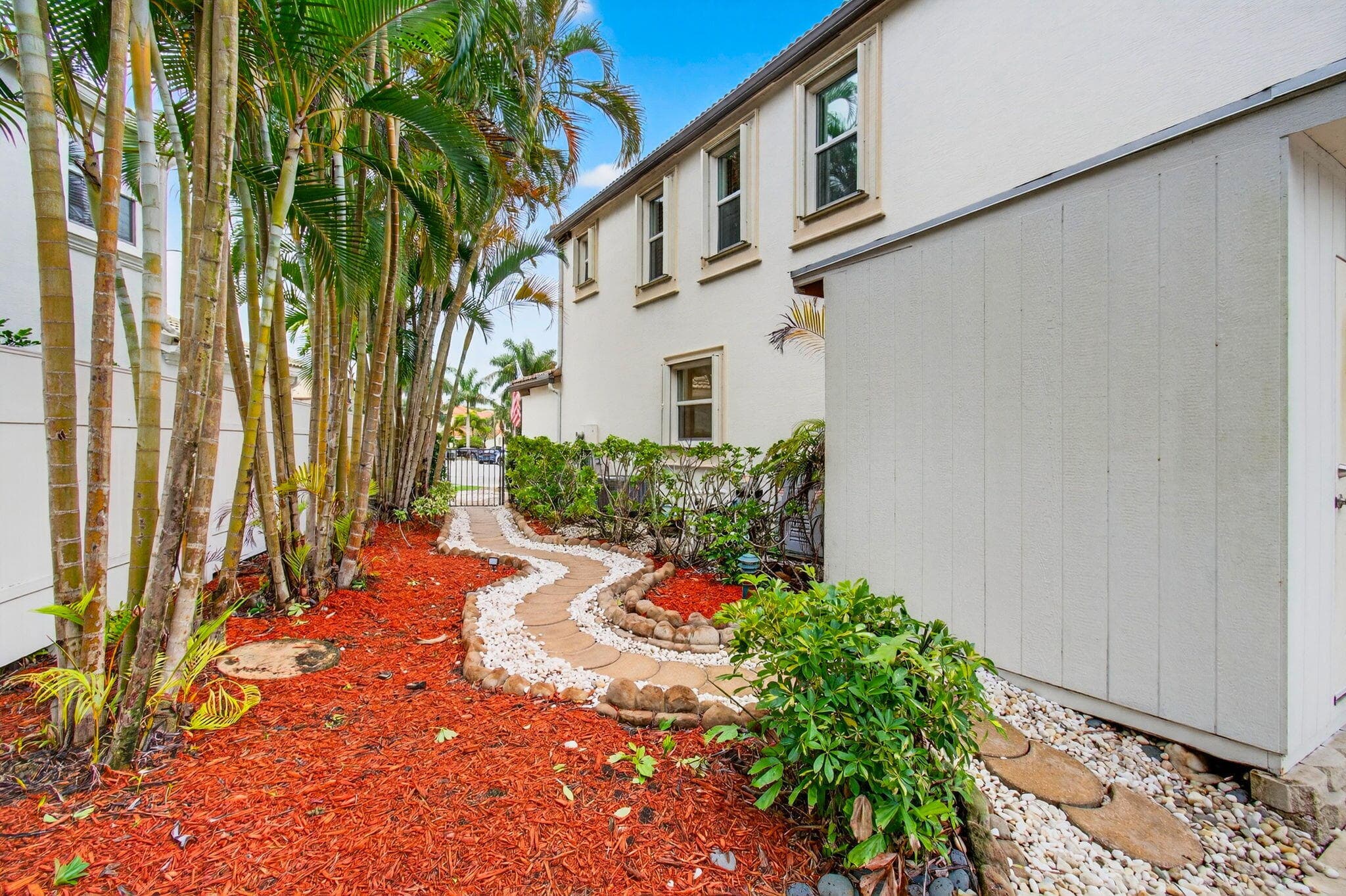 9732 Phipps Lane, Wellington, FL 33414 — photo 15 of 87