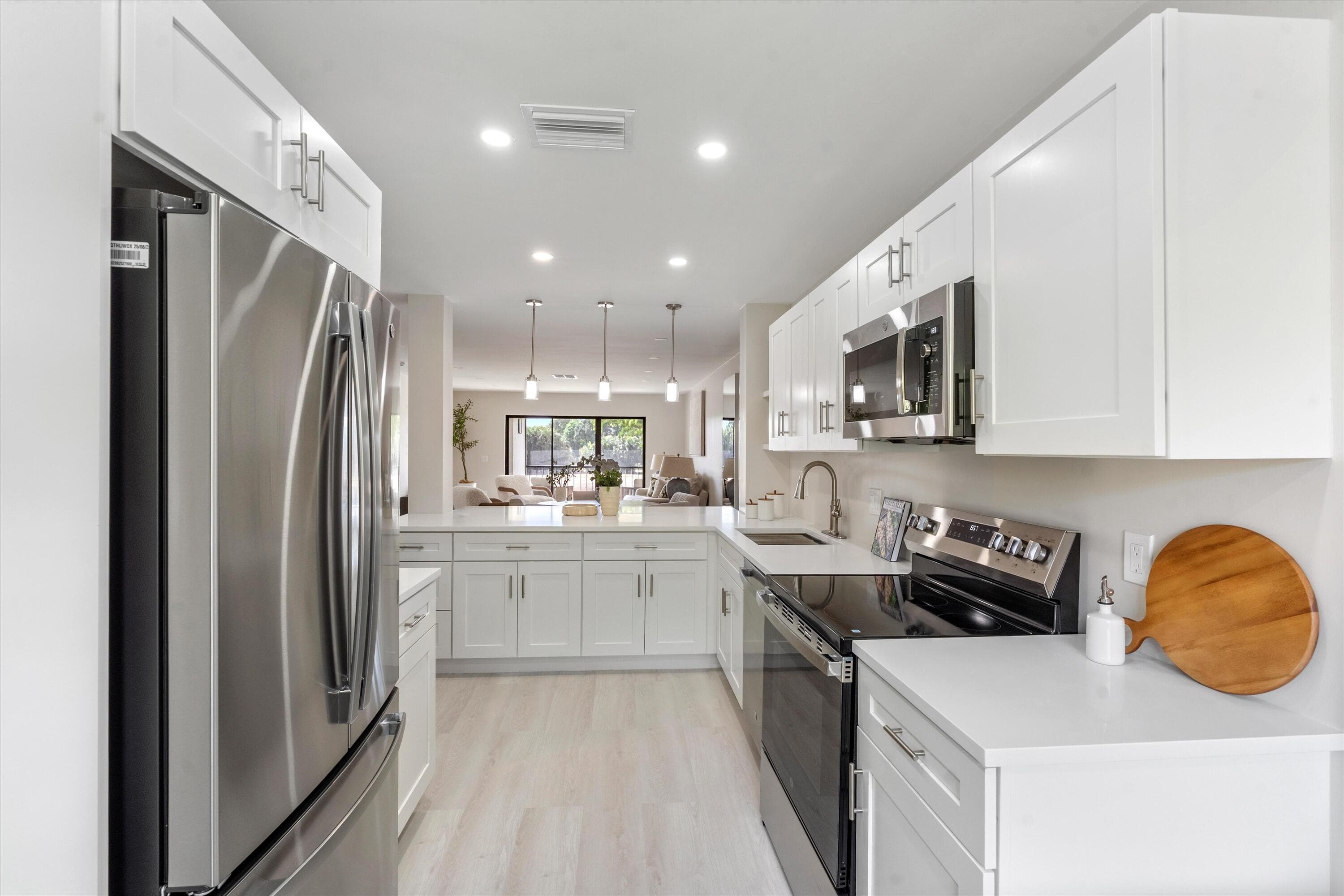 47 Stratford Lane W F, Boynton Beach, FL 33436 — photo 8 of 46